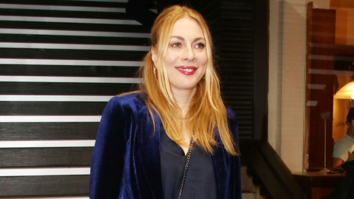 &#x397; &#x3A3;&#x3BC;&#x3B1;&#x3C1;&#x3AC;&#x3B3;&#x3B4;&#x3B1; &#x39A;&#x3B1;&#x3C1;&#x3CD;&#x3B4;&#x3B7; &#x3C6;&#x3CC;&#x3C1;&#x3B5;&#x3C3;&#x3B5; &#x3C4;&#x3BF; &#x3C4;&#x3B6;&#x3B9;&#x3BD; &#x3C0;&#x3BF;&#x3C5; &#x3C0;&#x3C1;&#x3BF;&#x3C4;&#x3B9;&#x3BC;&#x3BF;&#x3CD;&#x3BD; &#x3CC;&#x3BB;&#x3B5;&#x3C2; &#x3BF;&#x3B9; fashionistas &#x3C4;&#x3BF;&#x3BD; &#x3C7;&#x3B5;&#x3B9;&#x3BC;&#x3CE;&#x3BD;&#x3B1;