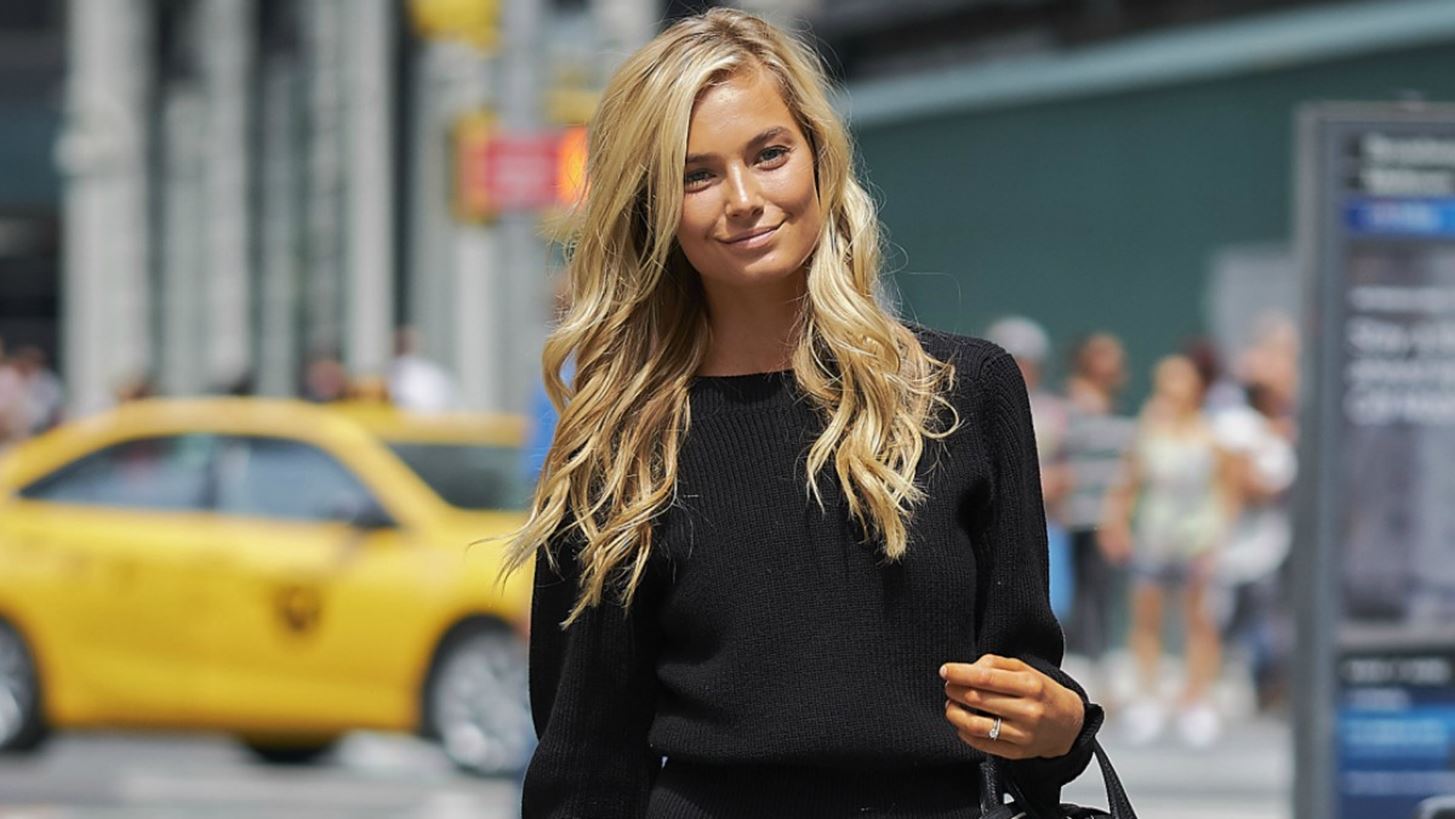 &#x388;&#x3BD;&#x3B1; &#x3C0;&#x3C1;&#x3CE;&#x3B7;&#x3BD; &#x3BC;&#x3BF;&#x3BD;&#x3C4;&#x3AD;&#x3BB;&#x3BF; &#x3C4;&#x3B7;&#x3C2; Victoria&#x27;s Secret &#x3C0;&#x3B1;&#x3C1;&#x3B1;&#x3B4;&#x3AD;&#x3C7;&#x3B5;&#x3C4;&#x3B1;&#x3B9; &#x3C4;&#x3CE;&#x3C1;&#x3B1; &#x3CC;&#x3C4;&#x3B9; &#x3C0;&#x3C1;&#x3BF;&#x3AD;&#x3B2;&#x3B1;&#x3BB;&#x3BB;&#x3B5; &#x3AD;&#x3BD;&#x3B1; &#x3B1;&#x3BD;&#x3B8;&#x3C5;&#x3B3;&#x3B9;&#x3B5;&#x3B9;&#x3BD;&#x3CC; &#x3C3;&#x3C9;&#x3BC;&#x3B1;&#x3C4;&#x3B9;&#x3BA;&#x3CC; &#x3C0;&#x3C1;&#x3CC;&#x3C4;&#x3C5;&#x3C0;&#x3BF;