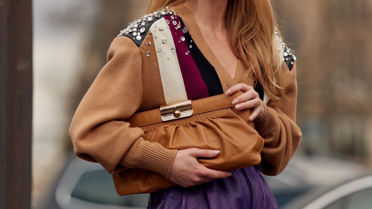 Μετά τα 40 | Δε βαρέθηκες να ακούς να σου λένε τι να φορέσεις;