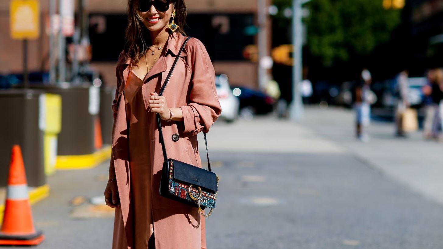 Summer jackets: Τα πανωφόρια του φετινού καλοκαιριού αποκτούν χαρακτήρα