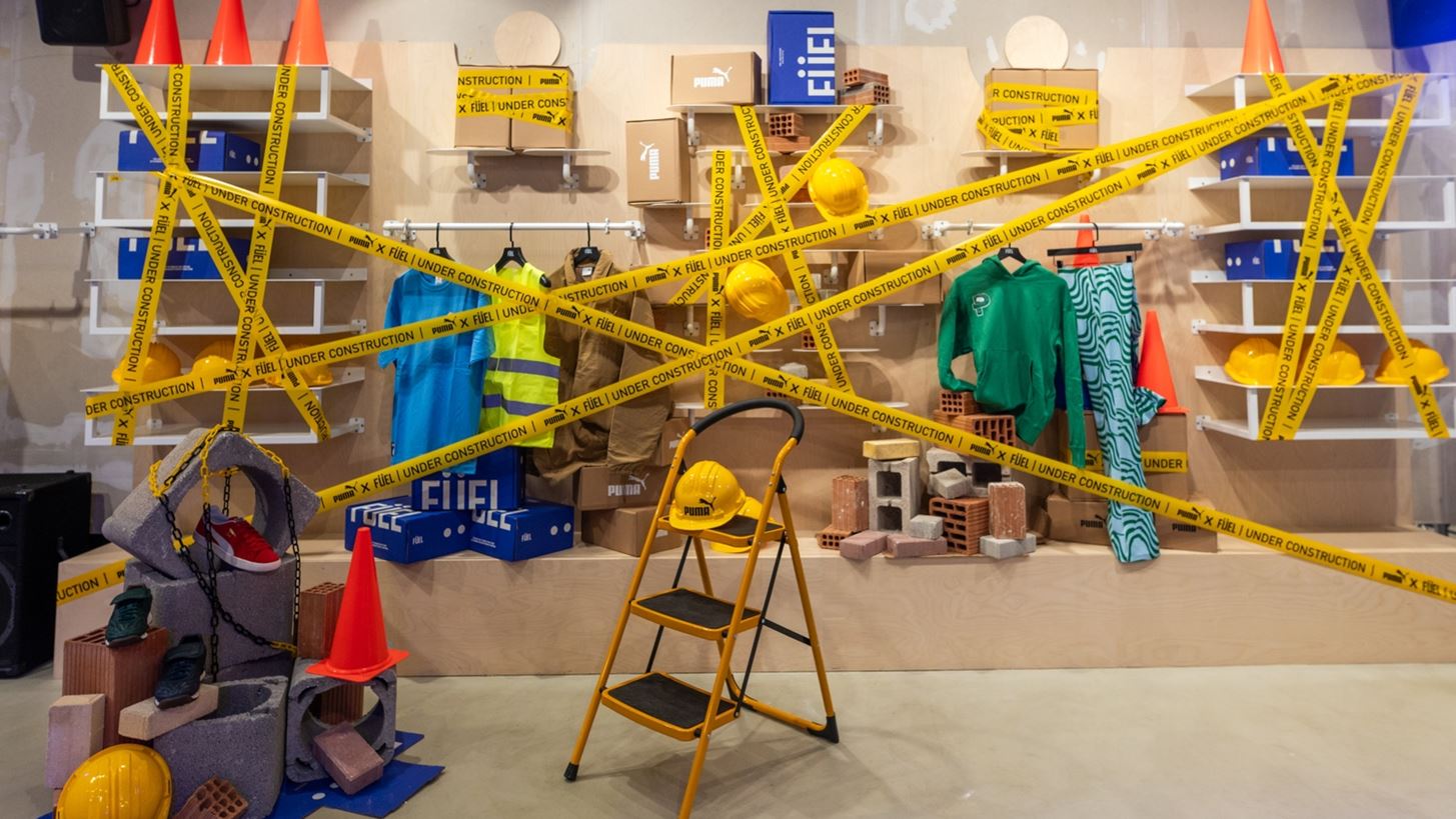 To F&#xFC;el &#x3C6;&#x3B9;&#x3BB;&#x3BF;&#x3BE;&#x3AD;&#x3BD;&#x3B7;&#x3C3;&#x3B5; &#x3C4;&#x3BF; &#x3C0;&#x3B9;&#x3BF; &#x3B1;&#x3BD;&#x3B1;&#x3C4;&#x3C1;&#x3B5;&#x3C0;&#x3C4;&#x3B9;&#x3BA;&#x3CC; #UnderConstruction Catwalk &#x3C3;&#x3B5; &#x3C3;&#x3C5;&#x3BD;&#x3B5;&#x3C1;&#x3B3;&#x3B1;&#x3C3;&#x3AF;&#x3B1; &#x3BC;&#x3B5; &#x3C4;&#x3B7;&#x3BD; Puma