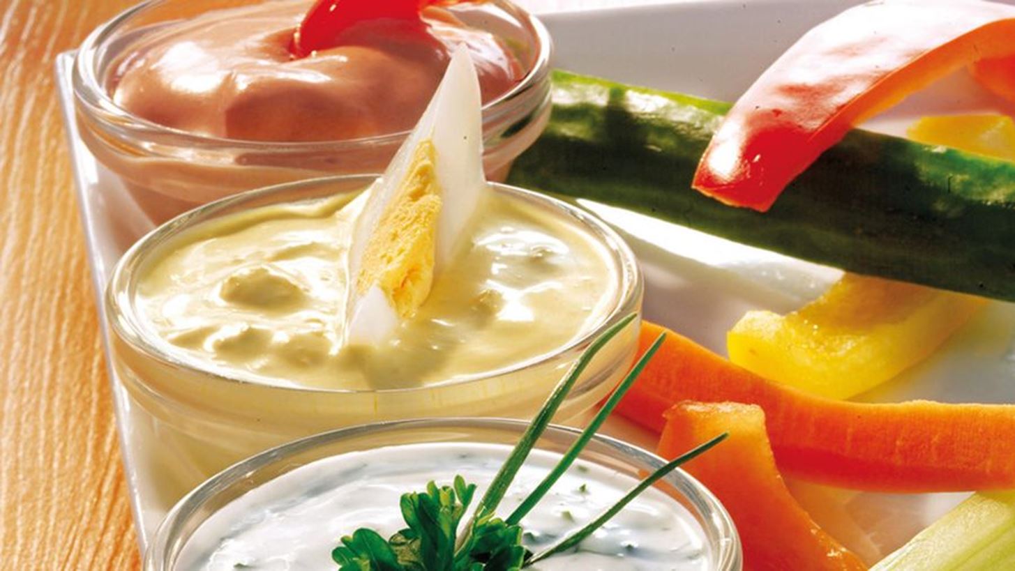 Τρεις συνταγές με μηλόξυδο που καίνε το λίπος (αφέψημα, ρόφημα και ντρέσινγκ)