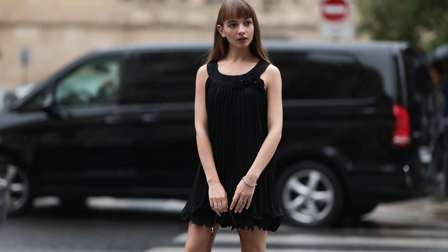 Το άνετο μίνι φόρεμα από τη Marks &amp; Spencer που θα βάλεις στα οικογενειακά τραπέζια