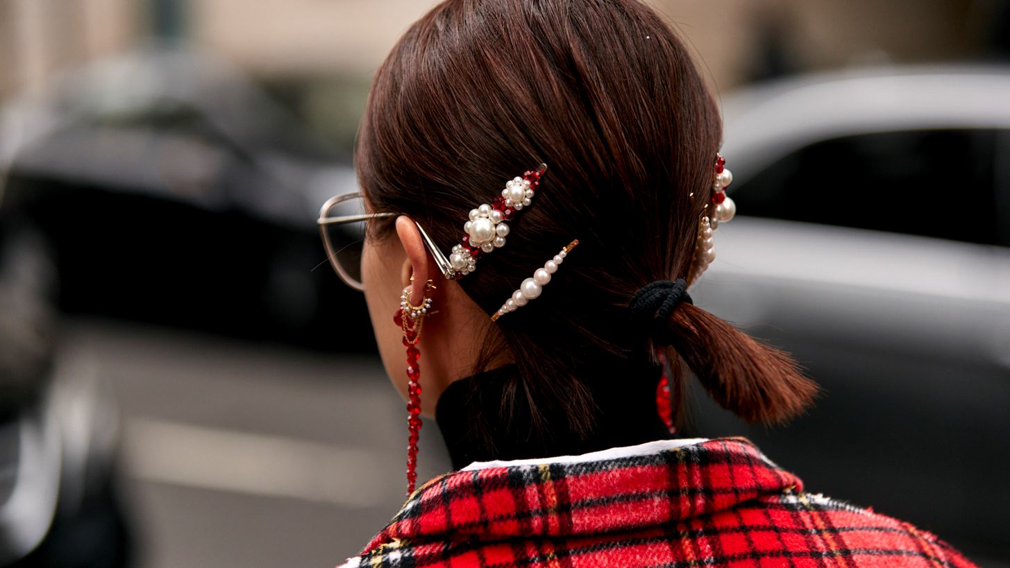 Hair clips: &#x397; hot &#x3C4;&#x3AC;&#x3C3;&#x3B7; &#x3C3;&#x3C4;&#x3B1; &#x3B1;&#x3BE;&#x3B5;&#x3C3;&#x3BF;&#x3C5;&#x3AC;&#x3C1; &#x3BC;&#x3B1;&#x3BB;&#x3BB;&#x3B9;&#x3CE;&#x3BD; &#x3C0;&#x3BF;&#x3C5; &#x3B8;&#x3B1; &#x3C6;&#x3BF;&#x3C1;&#x3AD;&#x3C3;&#x3BF;&#x3C5;&#x3BC;&#x3B5; &#x3C4;&#x3CE;&#x3C1;&#x3B1;