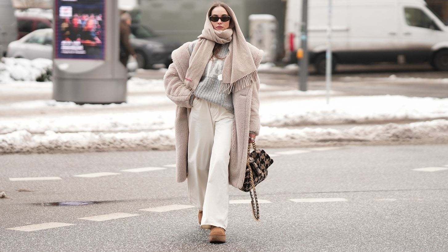 Το μάλλινο φούτερ από την Oysho που θα σε κρατάει πάντα ζεστή