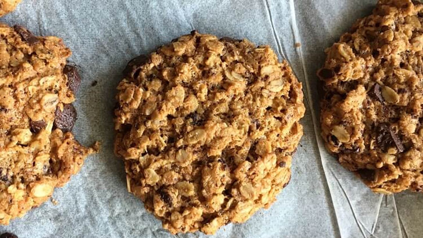 Υγιεινά cookies με φιστικοβούτυρο από τη διατροφολόγο Κλειώ Δημητριάδου