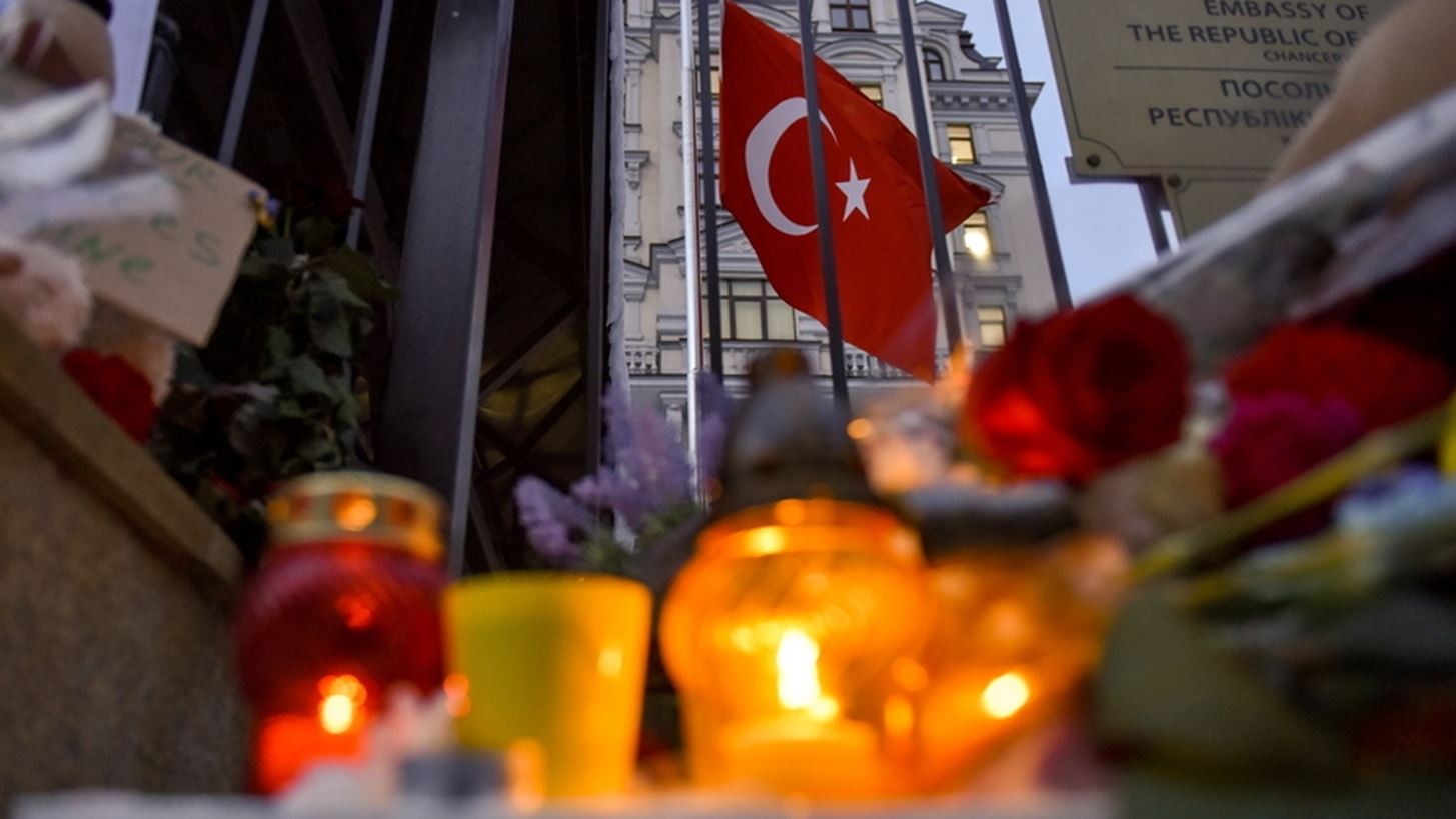 &#x3A3;&#x3B5;&#x3B9;&#x3C3;&#x3BC;&#x3CC;&#x3C2; &#x3C3;&#x3B5; &#x3A4;&#x3BF;&#x3C5;&#x3C1;&#x3BA;&#x3AF;&#x3B1;-&#x3A3;&#x3C5;&#x3C1;&#x3AF;&#x3B1; | &#x3A0;&#x3CE;&#x3C2; &#x3BC;&#x3C0;&#x3BF;&#x3C1;&#x3BF;&#x3CD;&#x3BC;&#x3B5; &#x3BD;&#x3B1; &#x3B2;&#x3BF;&#x3B7;&#x3B8;&#x3AE;&#x3C3;&#x3BF;&#x3C5;&#x3BC;&#x3B5; &#x3C4;&#x3BF;&#x3C5;&#x3C2; &#x3C3;&#x3B5;&#x3B9;&#x3C3;&#x3BC;&#x3CC;&#x3C0;&#x3BB;&#x3B7;&#x3BA;&#x3C4;&#x3BF;&#x3C5;&#x3C2;