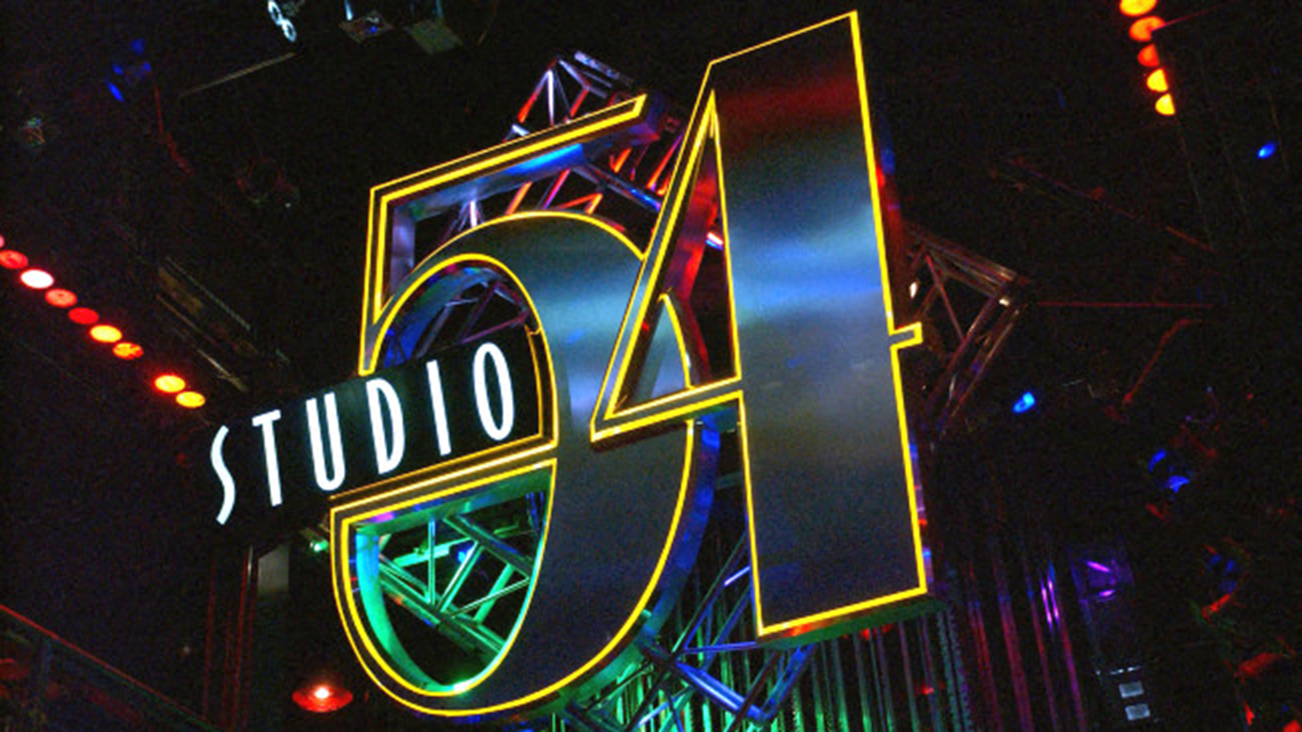 Studio 54 | &#x388;&#x3BA;&#x3B8;&#x3B5;&#x3C3;&#x3B7; &#x3B3;&#x3B9;&#x3B1; &#x3C4;&#x3BF; &#x3B8;&#x3C1;&#x3C5;&#x3BB;&#x3B9;&#x3BA;&#x3CC; &#x3BA;&#x3BB;&#x3B1;&#x3BC;&#x3C0; &#x3C4;&#x3B7;&#x3C2; &#x39D;&#x3AD;&#x3B1;&#x3C2; &#x3A5;&#x3CC;&#x3C1;&#x3BA;&#x3B7;&#x3C2;