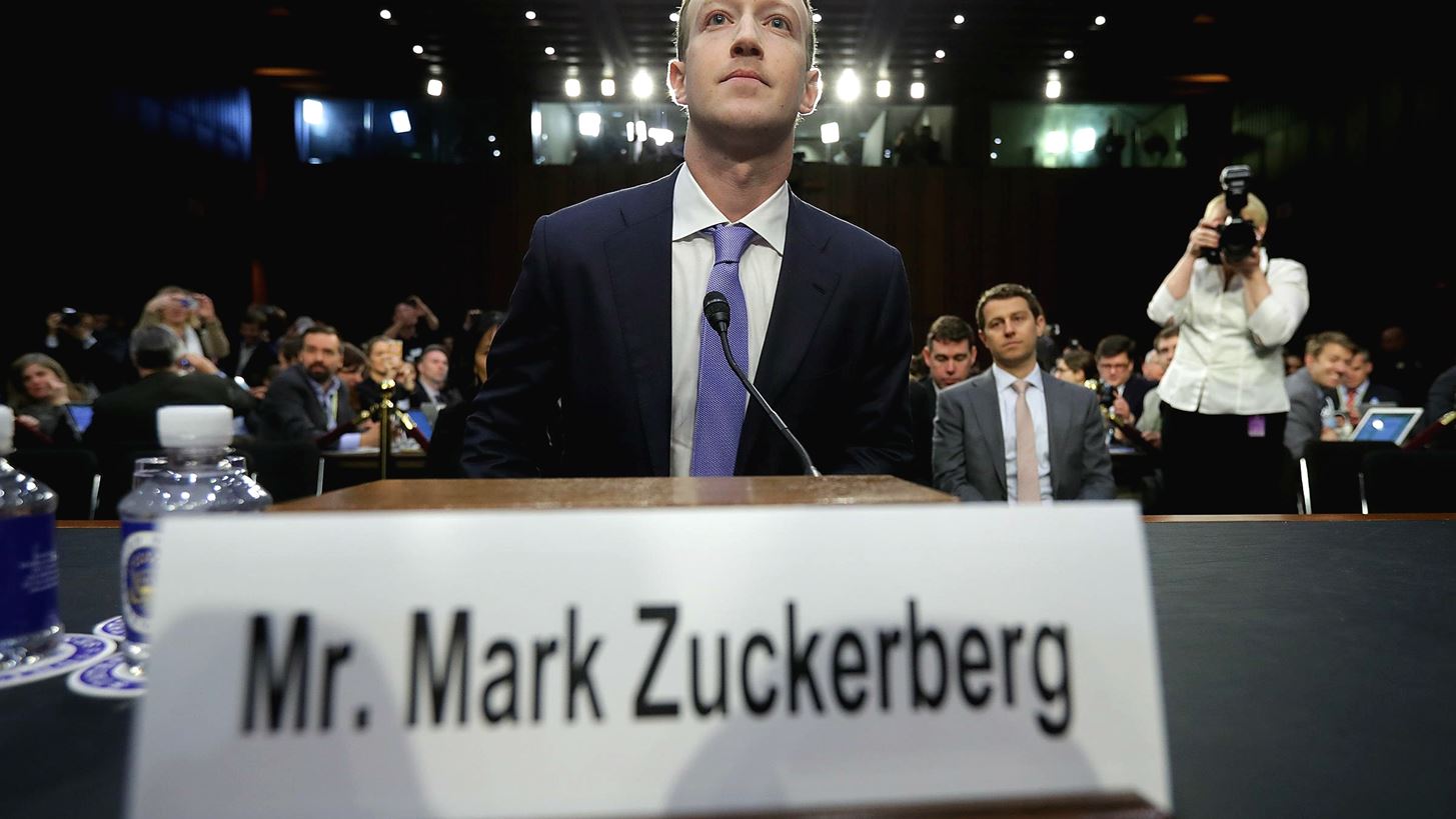 &#x3A4;&#x3B9; &#x3B1;&#x3C0;&#x3B1;&#x3BD;&#x3C4;&#x3AC;&#x3B5;&#x3B9; &#x3BF; Zuckerberg &#x3B3;&#x3B9;&#x3B1; &#x3C4;&#x3B7; &#x3BB;&#x3BF;&#x3B3;&#x3BF;&#x3BA;&#x3C1;&#x3B9;&#x3C3;&#x3AF;&#x3B1; &#x3C3;&#x3C4;&#x3B1; social media