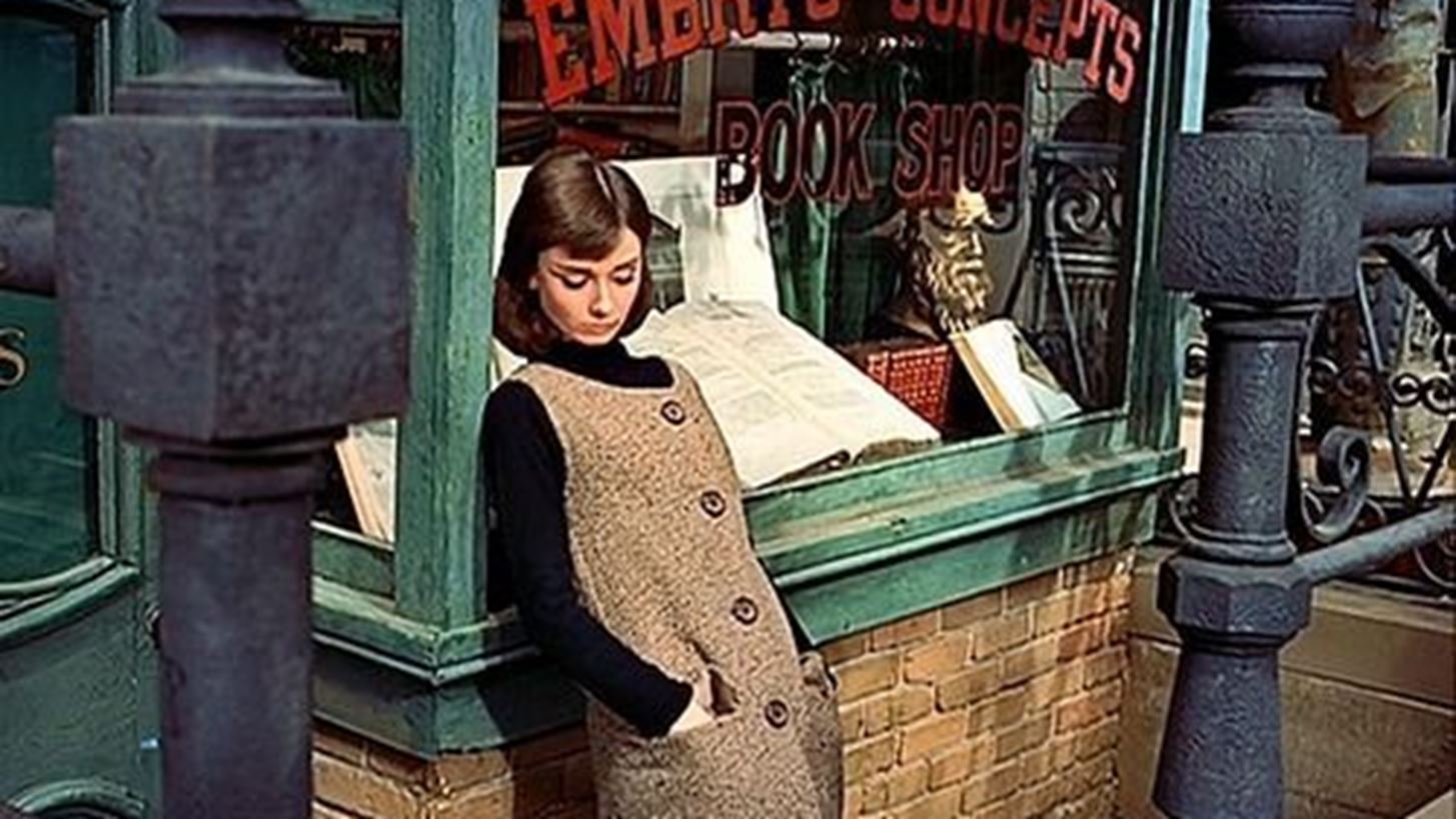 Audrey Hepburn: &#x3A4;&#x3B9; &#x3C0;&#x3C1;&#x3CC;&#x3B3;&#x3C1;&#x3B1;&#x3BC;&#x3BC;&#x3B1; &#x3B4;&#x3B9;&#x3B1;&#x3C4;&#x3C1;&#x3BF;&#x3C6;&#x3AE;&#x3C2; &#x3B1;&#x3BA;&#x3BF;&#x3BB;&#x3BF;&#x3C5;&#x3B8;&#x3BF;&#x3CD;&#x3C3;&#x3B5;;