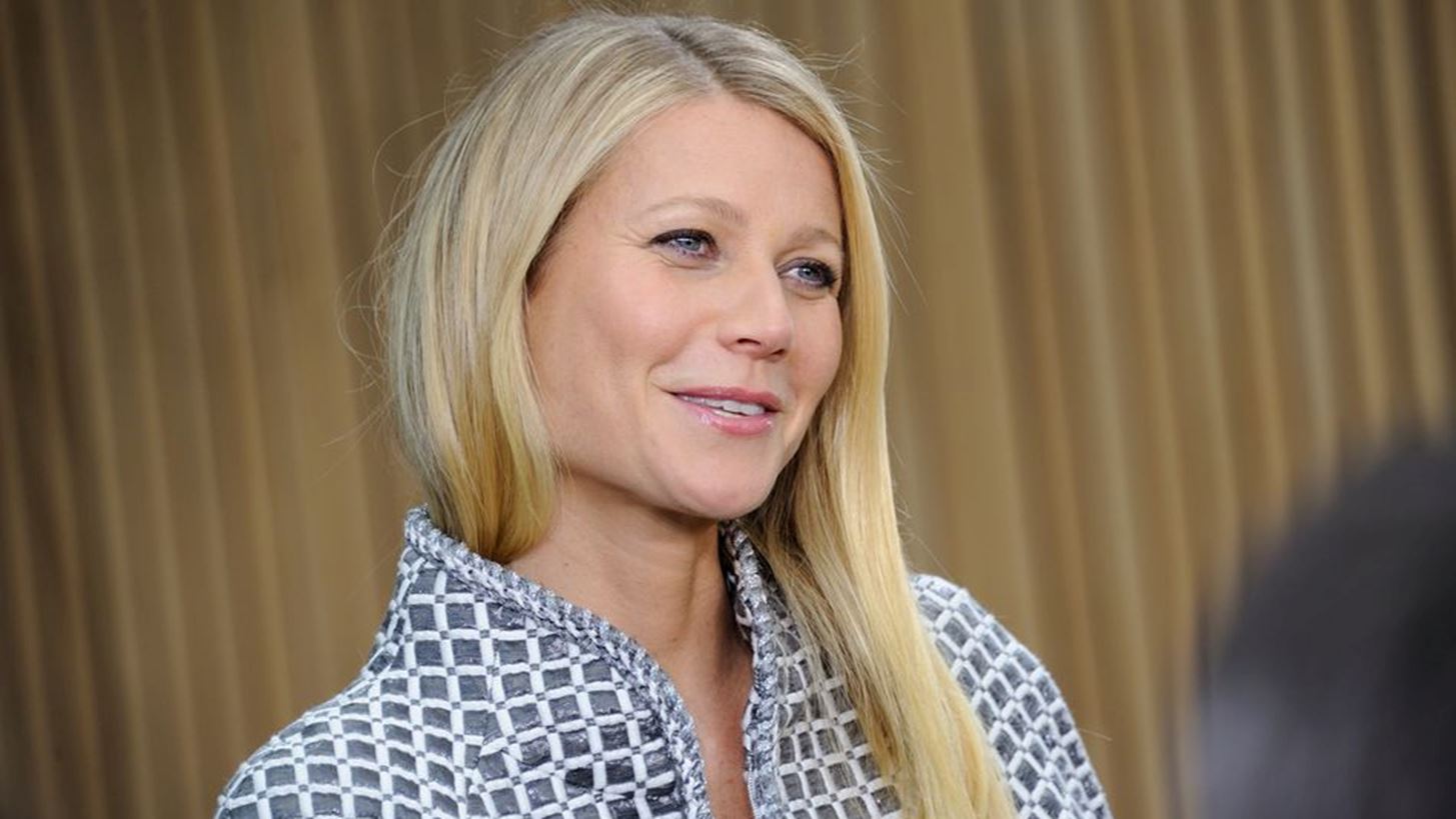 Gwyneth Paltrow: &#x3A4;&#x3B9; &#x3B1;&#x3C0;&#x3BF;&#x3BA;&#x3AC;&#x3BB;&#x3C5;&#x3C8;&#x3B5; &#x3B3;&#x3B9;&#x3B1; &#x3C4;&#x3B7; &#x3C3;&#x3C7;&#x3AD;&#x3C3;&#x3B7; &#x3C4;&#x3B7;&#x3C2; &#x3BC;&#x3B5; &#x3C4;&#x3BF;&#x3BD; Brad Pitt;