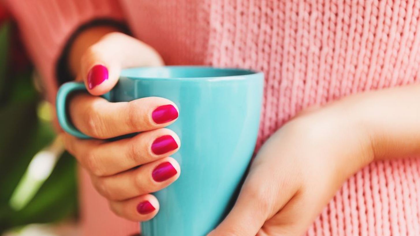 Tα 7 μυστικά των γυναικών που έχουν πάντα περιποιημένα χέρια