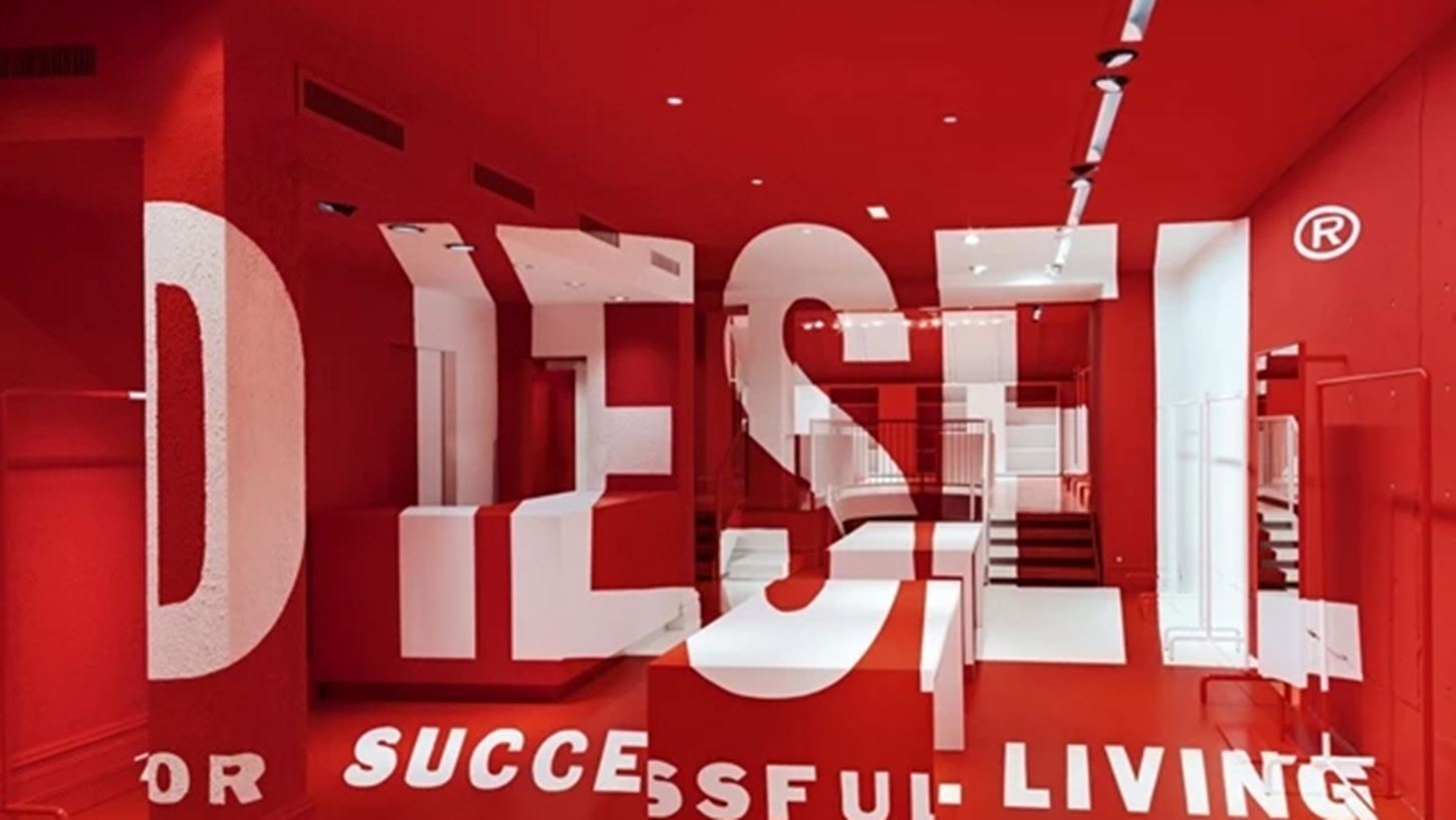 H &#x3BD;&#x3AD;&#x3B1; &#x3C4;&#x3BF;&#x3BB;&#x3BC;&#x3B7;&#x3C1;&#x3AE; &#x3B9;&#x3B4;&#x3AD;&#x3B1; &#x3C4;&#x3BF;&#x3C5; POP-UP STORE CONCEPT &#x3B1;&#x3C0;&#x3CC; &#x3C4;&#x3B7; DIESEL