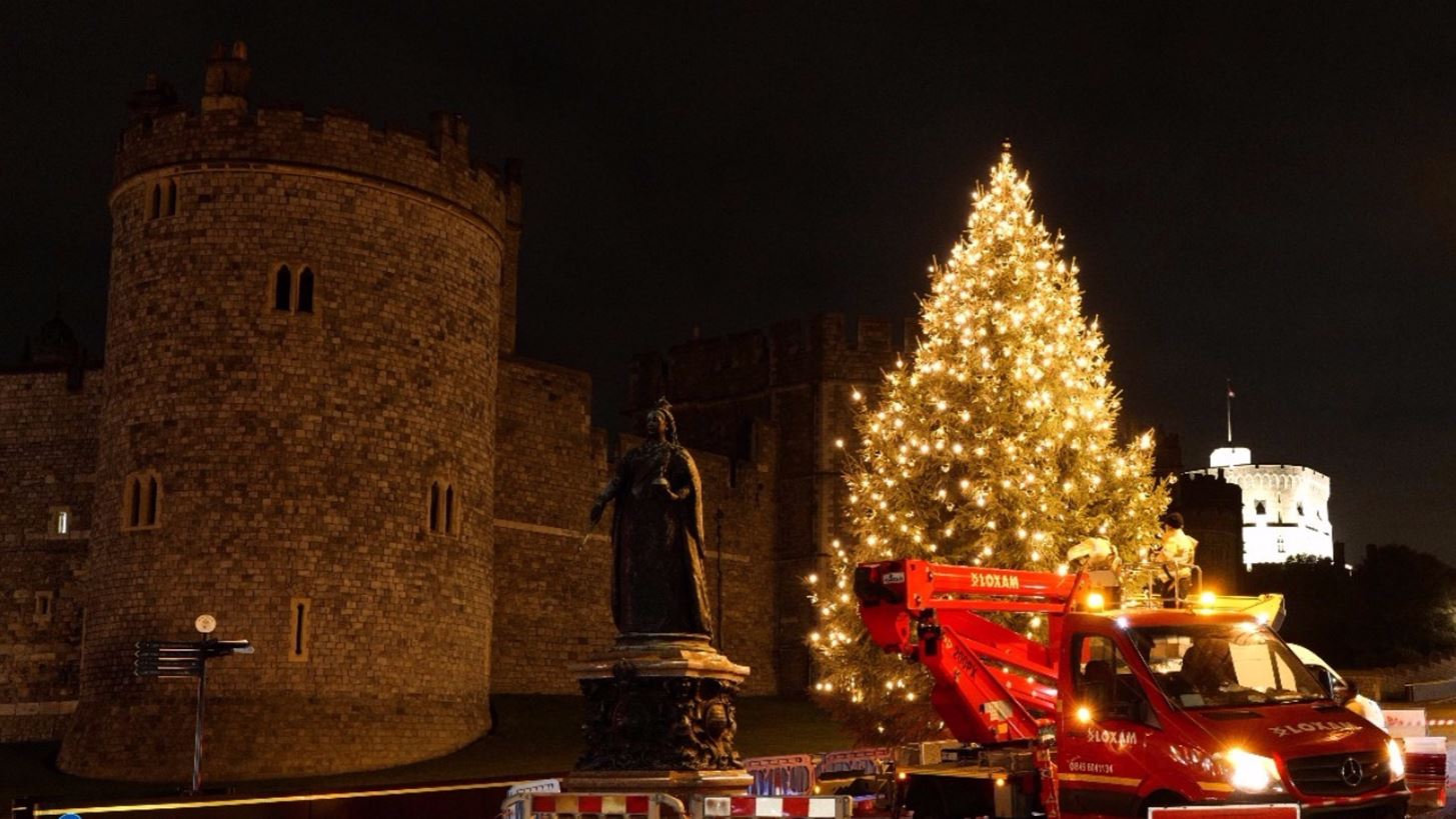 &#x39F; &#x3B5;&#x3BD;&#x3C4;&#x3C5;&#x3C0;&#x3C9;&#x3C3;&#x3B9;&#x3B1;&#x3BA;&#x3CC;&#x3C2; &#x3C7;&#x3C1;&#x3B9;&#x3C3;&#x3C4;&#x3BF;&#x3C5;&#x3B3;&#x3B5;&#x3BD;&#x3BD;&#x3B9;&#x3AC;&#x3C4;&#x3B9;&#x3BA;&#x3BF;&#x3C2; &#x3C3;&#x3C4;&#x3BF;&#x3BB;&#x3B9;&#x3C3;&#x3BC;&#x3CC;&#x3C2; &#x3C3;&#x3C4;&#x3BF; &#x3BA;&#x3AC;&#x3C3;&#x3C4;&#x3C1;&#x3BF; &#x3C4;&#x3BF;&#x3C5; Windsor