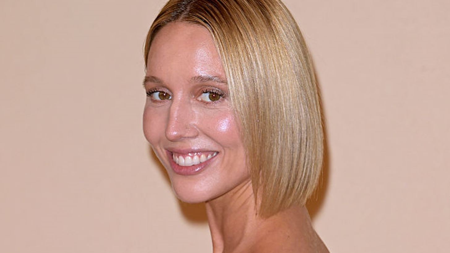 Η Μαρία Ολυμπία Ντε Γκρες στον γάμο της χρυσής κληρονόμου, Azzi Agnelli στην Τοσκάνη