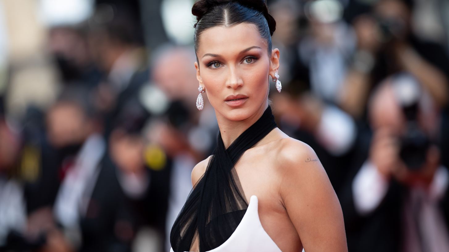 Bella Hadid | &#x391;&#x3C5;&#x3C4;&#x3CC;&#x3C2; &#x3B5;&#x3AF;&#x3BD;&#x3B1;&#x3B9; &#x3BF; &#x3BD;&#x3AD;&#x3BF;&#x3C2; &#x3C4;&#x3B7;&#x3C2; &#x3C3;&#x3CD;&#x3BD;&#x3C4;&#x3C1;&#x3BF;&#x3C6;&#x3BF;&#x3C2;