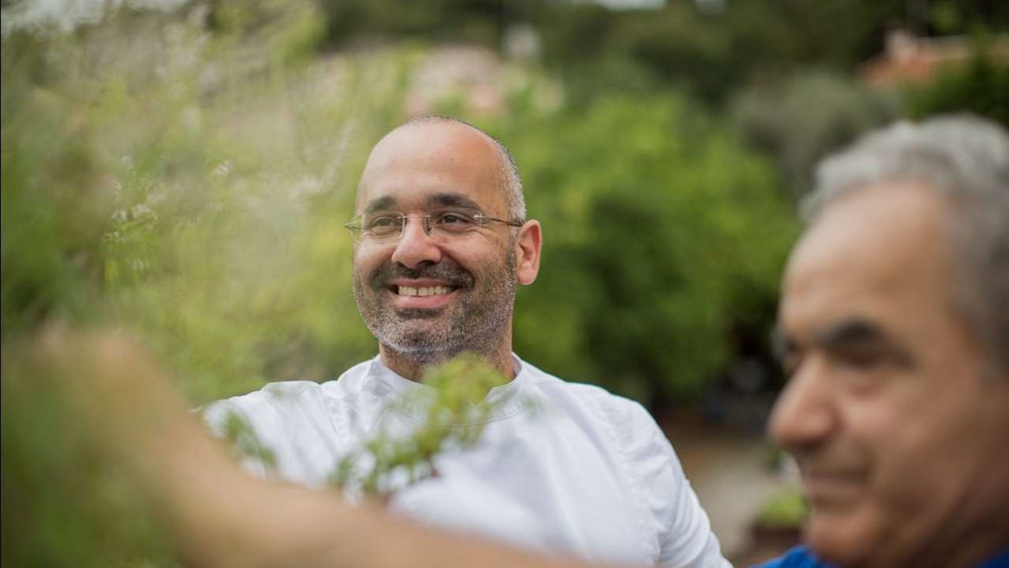 &#x397; &#x3BA;&#x3B1;&#x3C1;&#x3B1;&#x3BD;&#x3C4;&#x3AF;&#x3BD;&#x3B1; &#x3B5;&#x3BD;&#x3CC;&#x3C2; &#x388;&#x3BB;&#x3BB;&#x3B7;&#x3BD;&#x3B1; &#x3C3;&#x3B5;&#x3C6; &#x3BC;&#x3B5; &#x3B1;&#x3C3;&#x3C4;&#x3AD;&#x3C1;&#x3B9; Michelin