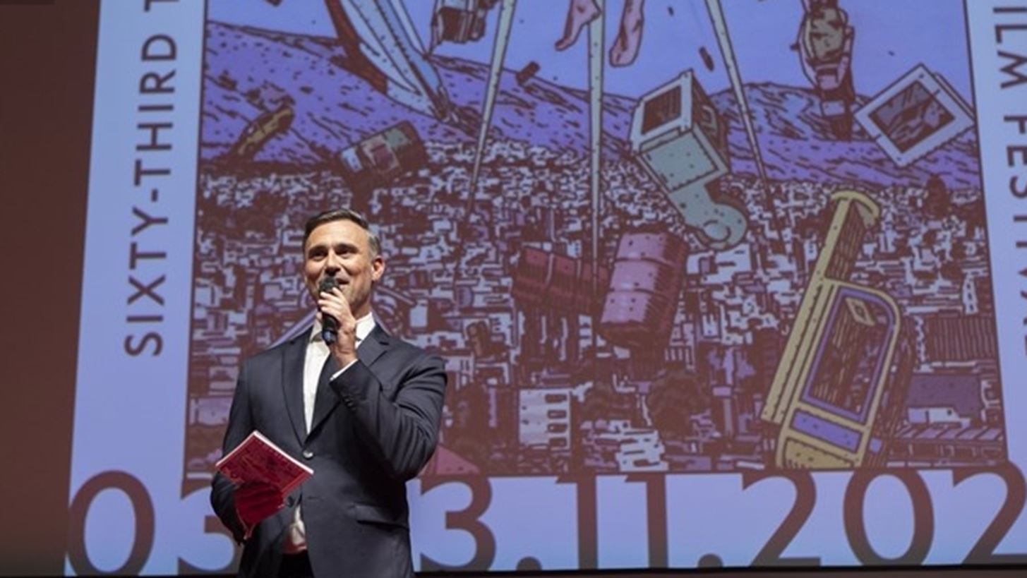 &#x3A4;&#x3BF; 63&#x3BF; &#x3A6;&#x3B5;&#x3C3;&#x3C4;&#x3B9;&#x3B2;&#x3AC;&#x3BB; &#x39A;&#x3B9;&#x3BD;&#x3B7;&#x3BC;&#x3B1;&#x3C4;&#x3BF;&#x3B3;&#x3C1;&#x3AC;&#x3C6;&#x3BF;&#x3C5; &#x398;&#x3B5;&#x3C3;&#x3C3;&#x3B1;&#x3BB;&#x3BF;&#x3BD;&#x3AF;&#x3BA;&#x3B7;&#x3C2; &#x3B5;&#x3AF;&#x3BD;&#x3B1;&#x3B9; &#x3B1;&#x3C6;&#x3B9;&#x3B5;&#x3C1;&#x3C9;&#x3BC;&#x3AD;&#x3BD;&#x3BF; &#x3C3;&#x3C4;&#x3B9;&#x3C2; &#x3B3;&#x3C5;&#x3BD;&#x3B1;&#x3AF;&#x3BA;&#x3B5;&#x3C2;