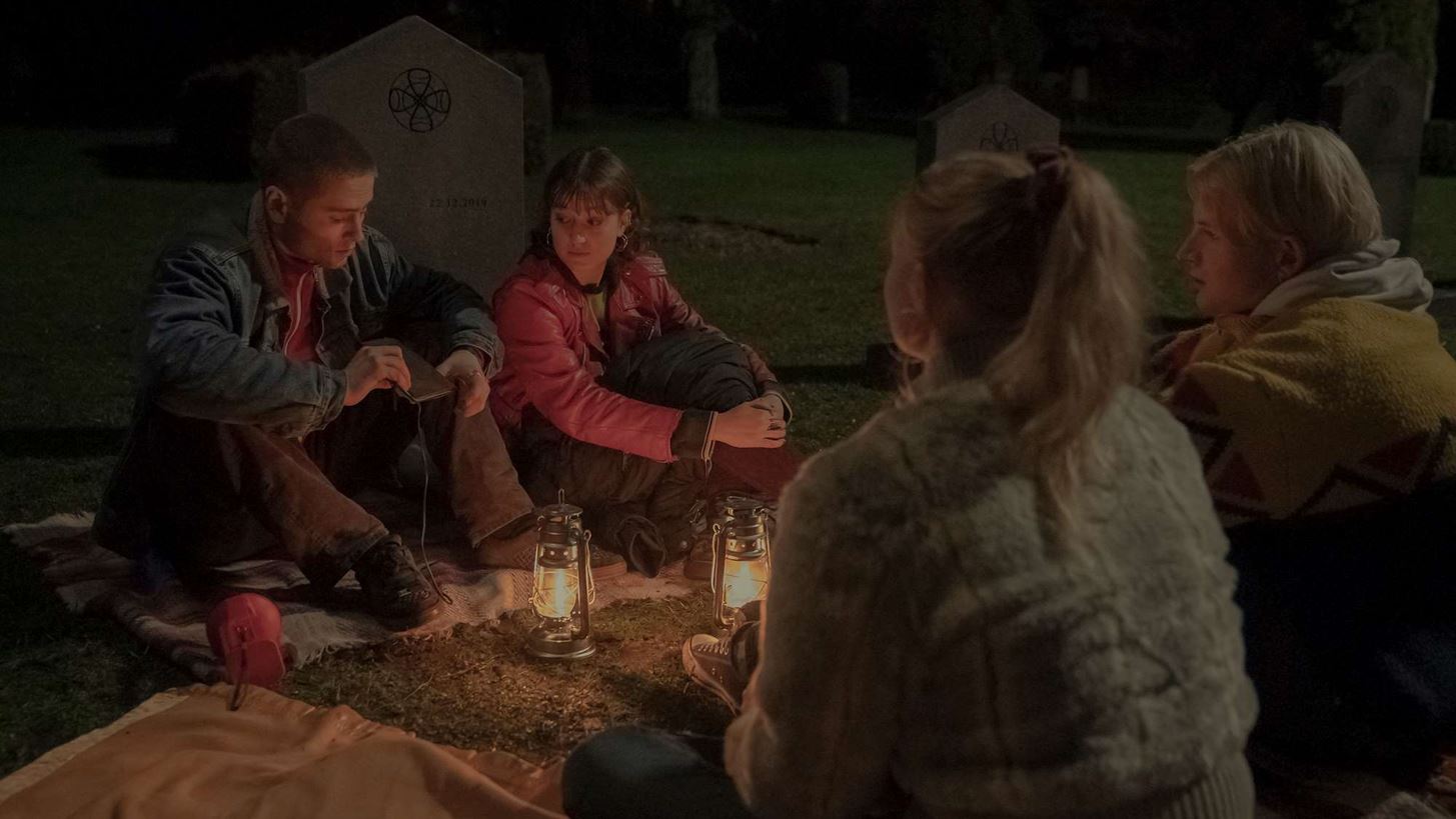 2 &#x3BD;&#x3AD;&#x3B5;&#x3C2; &#x3C3;&#x3B5;&#x3B9;&#x3C1;&#x3AD;&#x3C2; &#x3BC;&#x3C5;&#x3C3;&#x3C4;&#x3B7;&#x3C1;&#x3AF;&#x3BF;&#x3C5; &#x3AD;&#x3C1;&#x3C7;&#x3BF;&#x3BD;&#x3C4;&#x3B1;&#x3B9; &#x3C3;&#x3C4;&#x3BF; Netflix