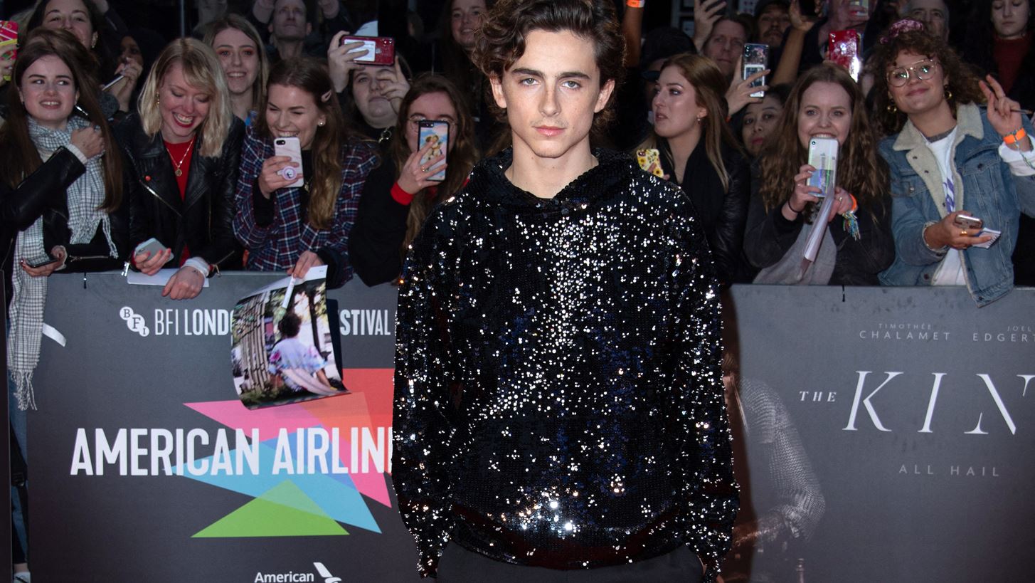 Timoth&#xE9;e Chalamet: H &#x3BC;&#x3B5;&#x3B3;&#x3AC;&#x3BB;&#x3B7; &#x3B1;&#x3C0;&#x3CC;&#x3C6;&#x3B1;&#x3C3;&#x3B7; &#x3C0;&#x3BF;&#x3C5; &#x3C0;&#x3AE;&#x3C1;&#x3B5; &#x3B3;&#x3B9;&#x3B1; &#x3C4;&#x3B7;&#x3BD; &#x3BA;&#x3B1;&#x3C1;&#x3B9;&#x3AD;&#x3C1;&#x3B1; &#x3C4;&#x3BF;&#x3C5;