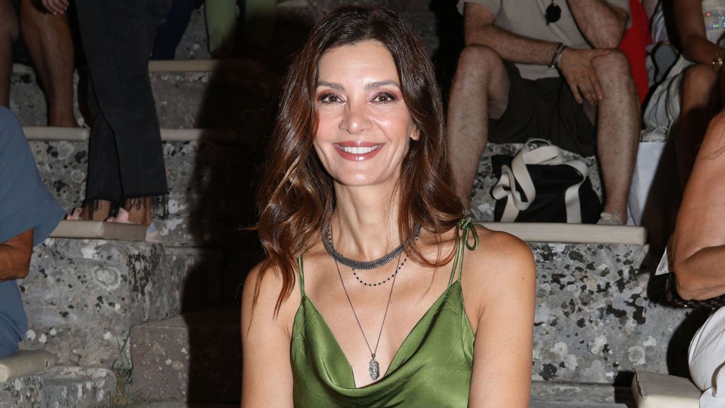 &#x397; &#x39A;&#x3B1;&#x3C4;&#x3B5;&#x3C1;&#x3AF;&#x3BD;&#x3B1; &#x39B;&#x3AD;&#x3C7;&#x3BF;&#x3C5; &#x3BC;&#x3B5; &#x3C3;&#x3B1;&#x3C4;&#x3AD;&#x3BD; mini &#x3C6;&#x3CC;&#x3C1;&#x3B5;&#x3BC;&#x3B1; &#x3C3;&#x3C4;&#x3B7; &#x3C3;&#x3C5;&#x3BD;&#x3B1;&#x3C5;&#x3BB;&#x3AF;&#x3B1; &#x3C4;&#x3B7;&#x3C2; Diana Ross &#x3C3;&#x3C4;&#x3BF; &#x39A;&#x3B1;&#x3BB;&#x3BB;&#x3B9;&#x3BC;&#x3AC;&#x3C1;&#x3BC;&#x3B1;&#x3C1;&#x3BF;