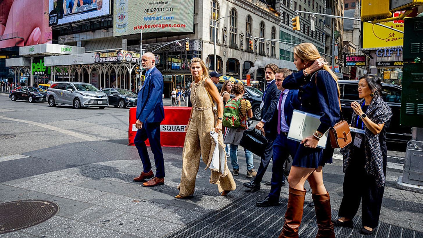 &#x3A0;&#x3C1;&#x3B9;&#x3B3;&#x3BA;&#x3AF;&#x3C0;&#x3B9;&#x3C3;&#x3C3;&#x3B1; Amalia | &#x395;&#x3BC;&#x3C6;&#x3AC;&#x3BD;&#x3B9;&#x3C3;&#x3B7; &#x3AD;&#x3BA;&#x3C0;&#x3BB;&#x3B7;&#x3BE;&#x3B7; &#x3C3;&#x3C4;&#x3B7;&#x3BD; Times Square &#x3BC;&#x3B5; &#x3C4;&#x3B9;&#x3C2; must &#x3BC;&#x3C0;&#x3CC;&#x3C4;&#x3B5;&#x3C2; &#x3C4;&#x3B7;&#x3C2; &#x3C3;&#x3B5;&#x3B6;&#x3CC;&#x3BD;