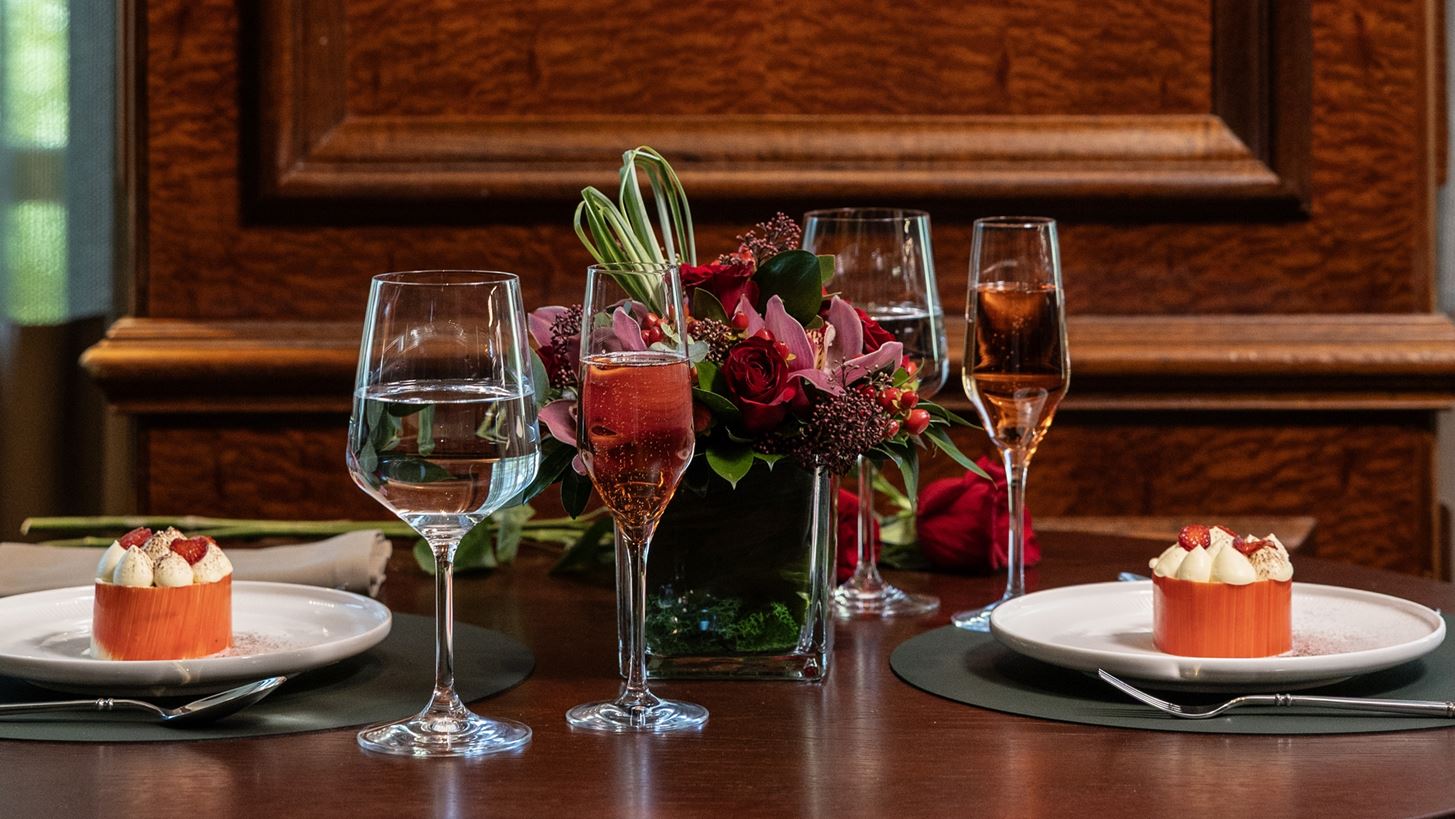 Γιορτάστε την Ημέρα του Αγίου Βαλεντίνου στο NJV Athens Plaza