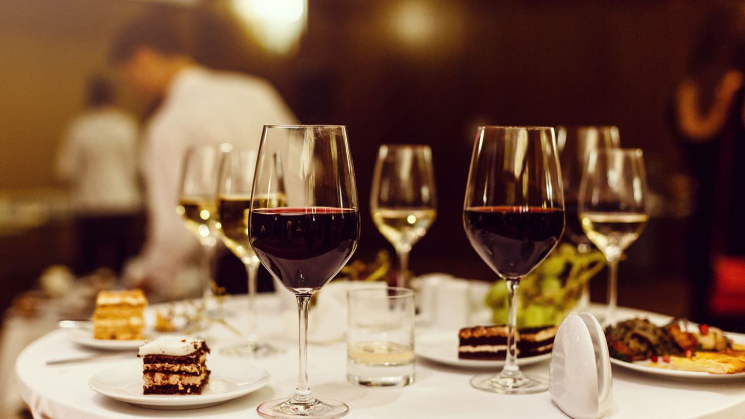 &#x391;&#x3C5;&#x3C4;&#x3AC; &#x3B5;&#x3AF;&#x3BD;&#x3B1;&#x3B9; &#x3C4;&#x3B1; High End &#x3B5;&#x3C3;&#x3C4;&#x3B9;&#x3B1;&#x3C4;&#x3CC;&#x3C1;&#x3B9;&#x3B1; &#x3C4;&#x3B7;&#x3C2; &#x3B1;&#x3B8;&#x3B7;&#x3BD;&#x3B1;&#x3CA;&#x3BA;&#x3AE;&#x3C2; &#x3C3;&#x3BA;&#x3B7;&#x3BD;&#x3AE;&#x3C2;