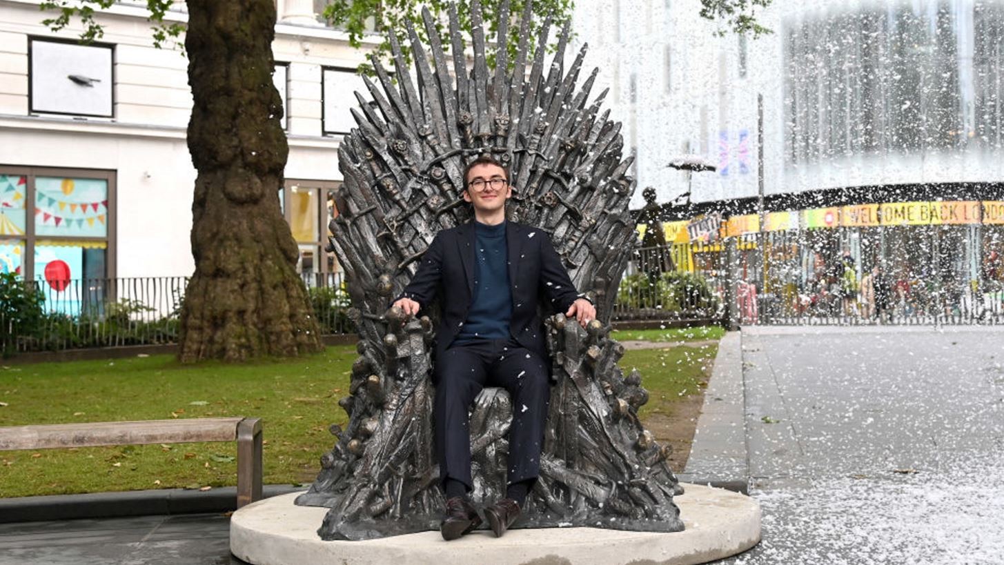 O glam γάμος του Bran από το Game of Thrones