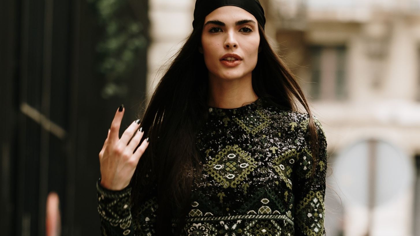 Cami Cut | To low-maintenance &#x3BA;&#x3BF;&#x3CD;&#x3C1;&#x3B5;&#x3BC;&#x3B1; &#x3C0;&#x3BF;&#x3C5; &#x3B4;&#x3B5;&#x3AF;&#x3C7;&#x3BD;&#x3B5;&#x3B9; &#x3BA;&#x3BF;&#x3BC;&#x3C8;&#x3CC; &#x3C7;&#x3C9;&#x3C1;&#x3AF;&#x3C2; &#x3BD;&#x3B1; &#x3C7;&#x3C1;&#x3B5;&#x3B9;&#x3AC;&#x3B6;&#x3B5;&#x3C4;&#x3B1;&#x3B9; styling