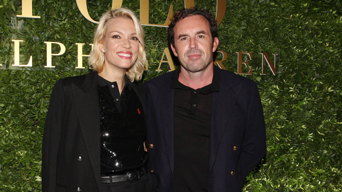 &#x392;&#x3AF;&#x3BA;&#x3C5; &#x39A;&#x3B1;&#x3B3;&#x3B9;&#x3AC; | &#x397; &#x3B2;&#x3AC;&#x3C6;&#x3C4;&#x3B9;&#x3C3;&#x3B7; &#x3C4;&#x3BF;&#x3C5; &#x3B3;&#x3B9;&#x3BF;&#x3C5; &#x3C4;&#x3B7;&#x3C2; &#x3C3;&#x3C4;&#x3BF; &#x39C;&#x3BF;&#x3BD;&#x3B1;&#x3BA;&#x3CC; &#x3BA;&#x3B1;&#x3B9; &#x3C4;&#x3BF; &#x3C0;&#x3AC;&#x3C1;&#x3C4;&#x3B9; &#x3BC;&#x3B5; &#x3C4;&#x3B7; &#x39C;&#x3B1;&#x3C1;&#x3AF;&#x3BD;&#x3B1; &#x392;&#x3B5;&#x3C1;&#x3BD;&#x3AF;&#x3BA;&#x3BF;&#x3C5;