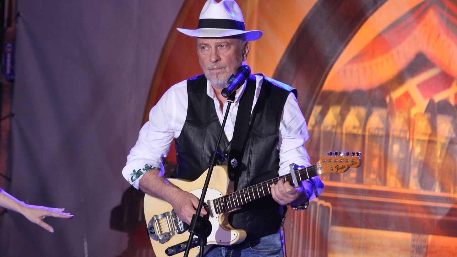 &#x388;&#x3C6;&#x3C5;&#x3B3;&#x3B5; &#x3B1;&#x3C0;&#x3CC; &#x3C4;&#x3B7;&#x3BD; &#x3B6;&#x3C9;&#x3AE; &#x3BF; &#x3A1;&#x3CC;&#x3BC;&#x3C0;&#x3B5;&#x3C1;&#x3C4; &#x39F;&#x3C5;&#x3AF;&#x3BB;&#x3B9;&#x3B1;&#x3BC;&#x3C2;