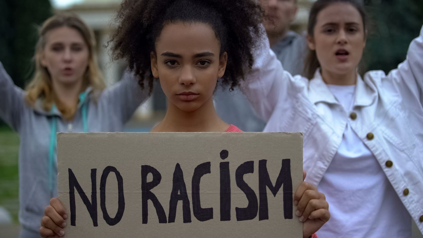 Beauty brands &#x3C0;&#x3BF;&#x3C5; &#x3B2;&#x3BF;&#x3B7;&#x3B8;&#x3BF;&#x3CD;&#x3BD; &#x3B5;&#x3BD;&#x3B5;&#x3C1;&#x3B3;&#x3AC; &#x3C4;&#x3BF; &#x3BA;&#x3AF;&#x3BD;&#x3B7;&#x3BC;&#x3B1; Black Lives Matter