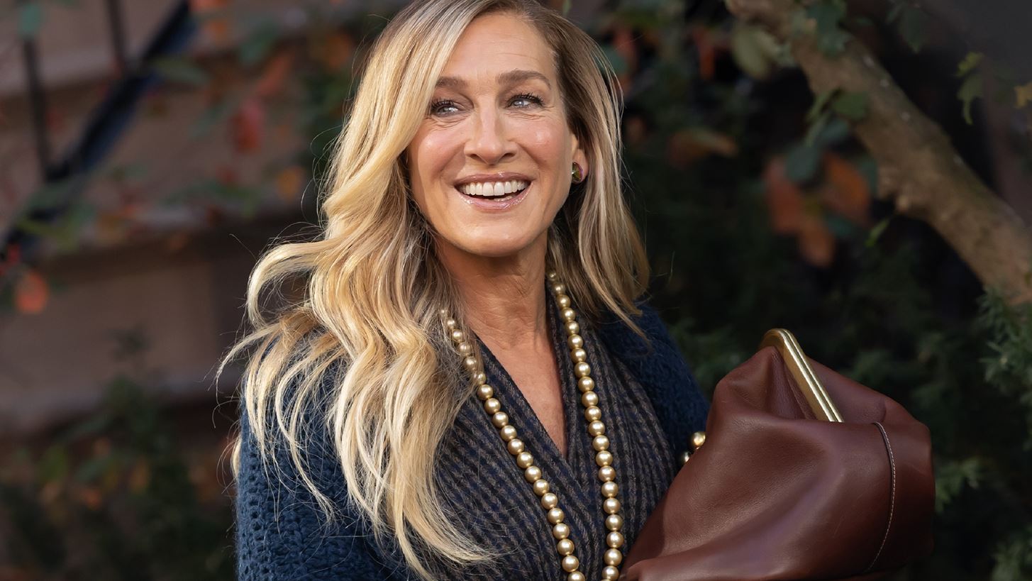 Sarah Jessica Parker | &#x3A4;&#x3BF; &#x3B1;&#x3B3;&#x3B1;&#x3C0;&#x3B7;&#x3BC;&#x3AD;&#x3BD;&#x3BF; &#x3C4;&#x3B7;&#x3C2; lip product &#x3B8;&#x3B1; &#x3C3;&#x3BF;&#x3C5; &#x3C7;&#x3B1;&#x3C1;&#x3AF;&#x3C3;&#x3B5;&#x3B9; &#x3B1;&#x3C3;&#x3CD;&#x3B3;&#x3BA;&#x3C1;&#x3B9;&#x3C4;&#x3BF; &#x3CC;&#x3B3;&#x3BA;&#x3BF; &#x3BA;&#x3B1;&#x3B9; &#x3BB;&#x3AC;&#x3BC;&#x3C8;&#x3B7; &#x3C3;&#x3C4;&#x3B1; &#x3C7;&#x3B5;&#x3AF;&#x3BB;&#x3B7;