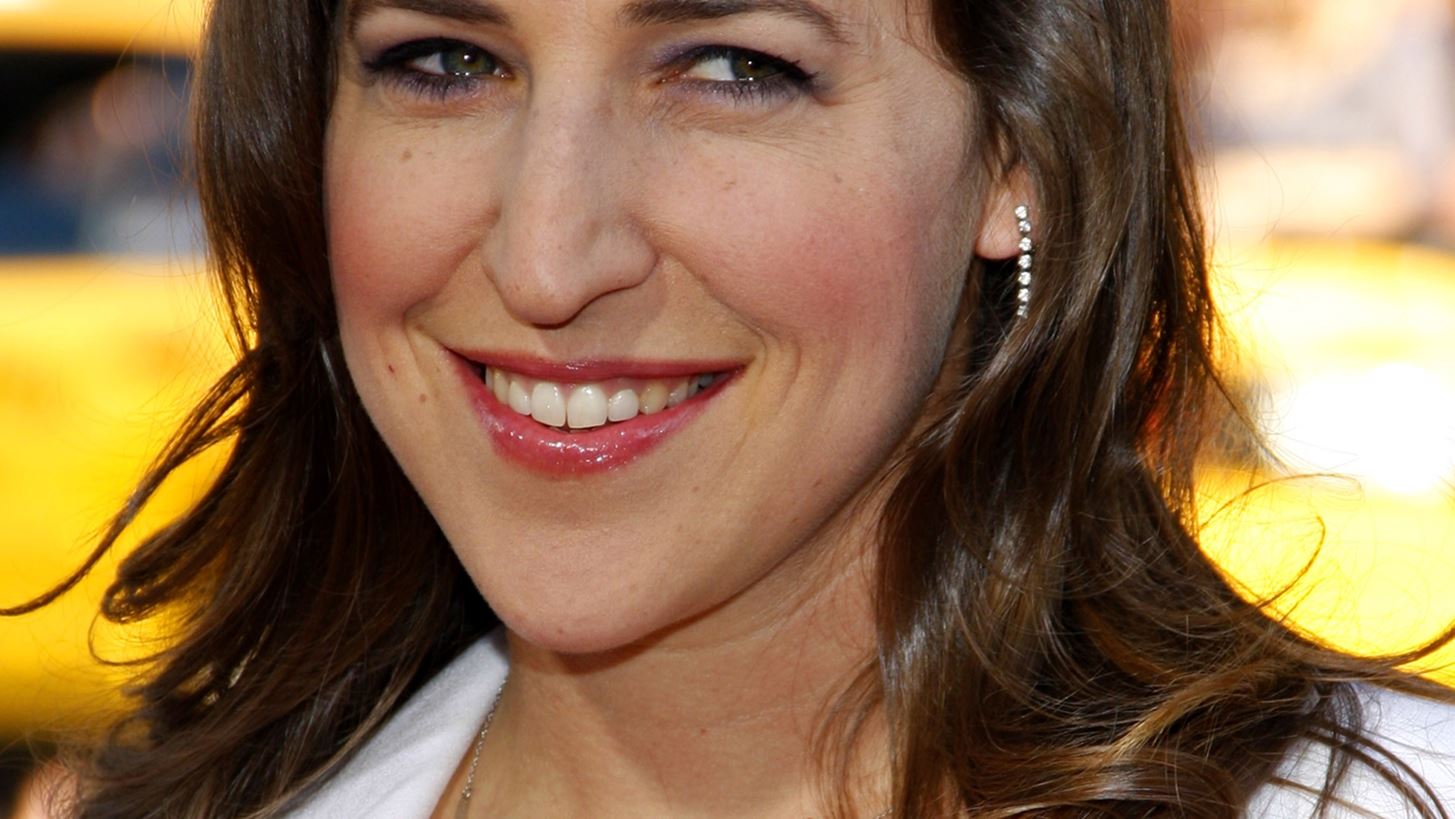 Mayim Bialik | &#x3A3;&#x3C4;&#x3B7;&#x3BD; &#x391;&#x3B8;&#x3AE;&#x3BD;&#x3B1; &#x3B7; &quot;Amy&quot; &#x3C4;&#x3BF;&#x3C5; &quot;Big Bang Theory&quot;