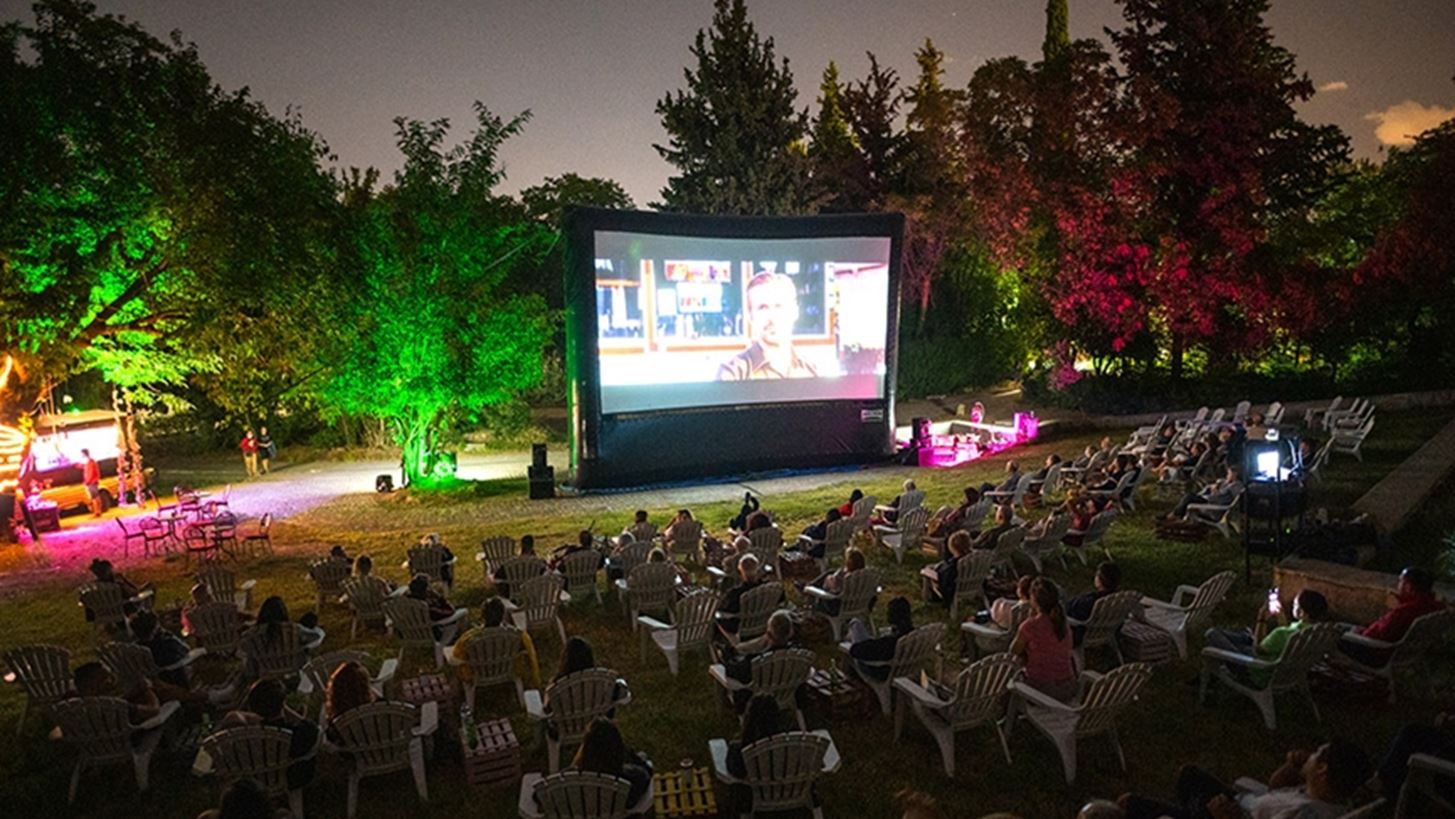 Movies in the Park | &#x394;&#x3C9;&#x3C1;&#x3B5;&#x3AC;&#x3BD; &#x3BA;&#x3B9;&#x3BD;&#x3B7;&#x3BC;&#x3B1;&#x3C4;&#x3BF;&#x3B3;&#x3C1;&#x3B1;&#x3C6;&#x3B9;&#x3BA;&#x3AD;&#x3C2; &#x3C0;&#x3C1;&#x3BF;&#x3B2;&#x3BF;&#x3BB;&#x3AD;&#x3C2; &#x3C3;&#x3B5; &#x3AD;&#x3BD;&#x3B1; &#x3BA;&#x3C4;&#x3AE;&#x3BC;&#x3B1; 27 &#x3C3;&#x3C4;&#x3C1;&#x3B5;&#x3BC;&#x3BC;&#x3AC;&#x3C4;&#x3C9;&#x3BD;