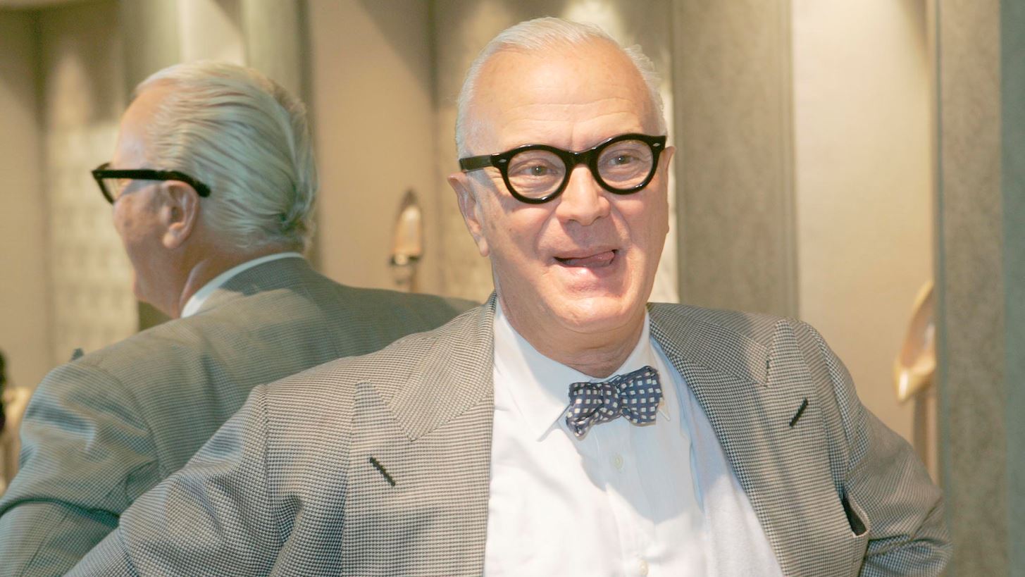 Manolo Blahnik | &#x39F; &#x3C3;&#x3C7;&#x3B5;&#x3B4;&#x3B9;&#x3B1;&#x3C3;&#x3C4;&#x3AE;&#x3C2; &#x3C0;&#x3B1;&#x3C0;&#x3BF;&#x3C5;&#x3C4;&#x3C3;&#x3B9;&#x3CE;&#x3BD; &#x3C0;&#x3BF;&#x3C5; &#x3AD;&#x3BA;&#x3B1;&#x3BD;&#x3B5; &#x3C4;&#x3B1; &#x3CC;&#x3BD;&#x3B5;&#x3B9;&#x3C1;&#x3B1; &#x3C4;&#x3C9;&#x3BD; &#x3B3;&#x3C5;&#x3BD;&#x3B1;&#x3B9;&#x3BA;&#x3CE;&#x3BD; &#x3C0;&#x3C1;&#x3B1;&#x3B3;&#x3BC;&#x3B1;&#x3C4;&#x3B9;&#x3BA;&#x3CC;&#x3C4;&#x3B7;&#x3C4;&#x3B1;