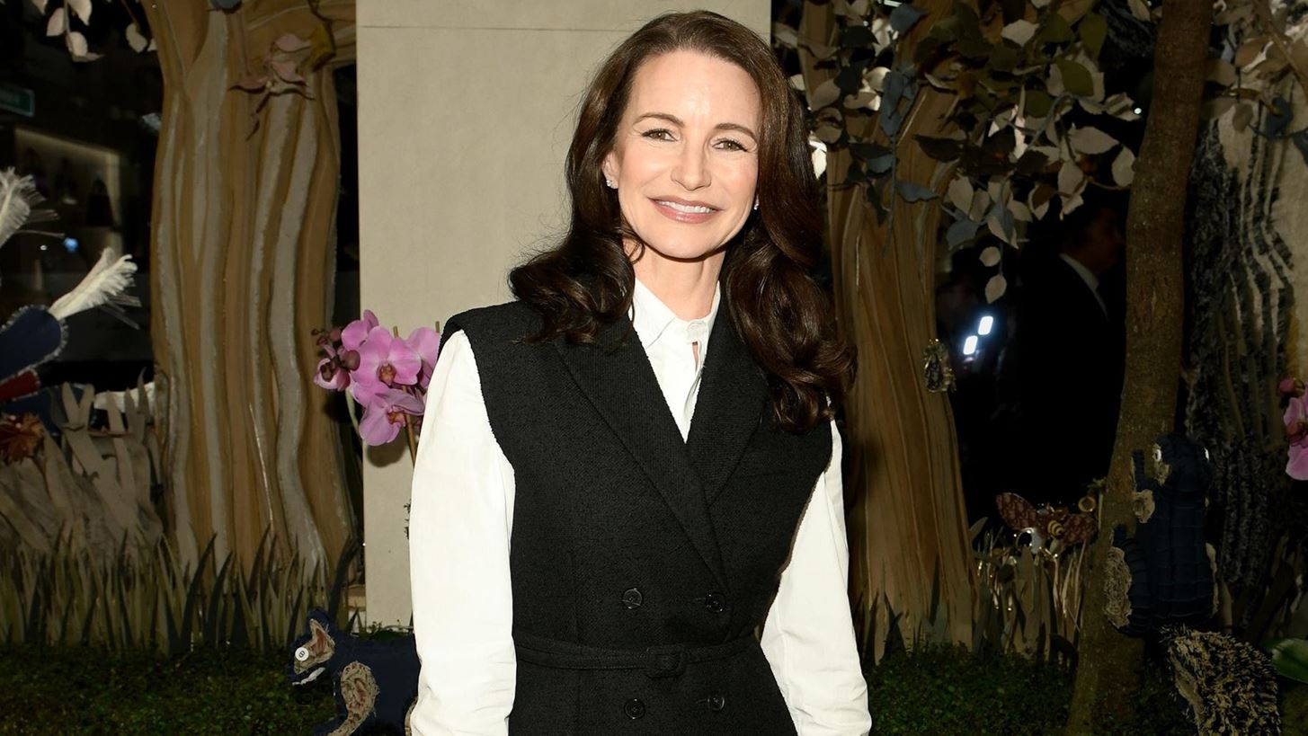 Kristin Davis | &#x395;&#x3C0;&#x3AF;&#x3C3;&#x3B7;&#x3BC;&#x3B7; &#x3B5;&#x3BC;&#x3C6;&#x3AC;&#x3BD;&#x3B9;&#x3C3;&#x3B7; &#x3BC;&#x3B5;&#x3C4;&#x3AC; &#x3C4;&#x3BF; &#x3C6;&#x3B9;&#x3BD;&#x3AC;&#x3BB;&#x3B5; &#x3C4;&#x3BF;&#x3C5; And Just Like That