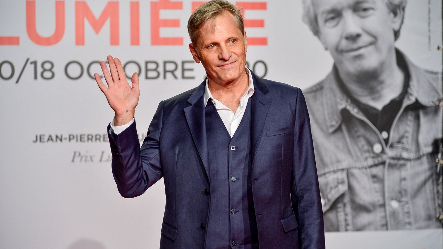 &#x39F; Viggo Mortensen &#x3B5;&#x3C0;&#x3B9;&#x3BA;&#x3C1;&#x3AF;&#x3BD;&#x3B5;&#x3B9; &#x3C4;&#x3B7;&#x3BD; &#x391;&#x3BA;&#x3B1;&#x3B4;&#x3B7;&#x3BC;&#x3AF;&#x3B1; &#x3C4;&#x3C9;&#x3BD; &#x38C;&#x3C3;&#x3BA;&#x3B1;&#x3C1; &#x3B5;&#x3C0;&#x3B5;&#x3B9;&#x3B4;&#x3AE; &#x3B4;&#x3B5;&#x3BD; &#x3B1;&#x3BD;&#x3B1;&#x3B3;&#x3BD;&#x3C9;&#x3C1;&#x3AF;&#x3B6;&#x3B5;&#x3B9; &#x3C4;&#x3BF; &#x3AD;&#x3C1;&#x3B3;&#x3BF; &#x3C4;&#x3BF;&#x3C5; David Cronenberg