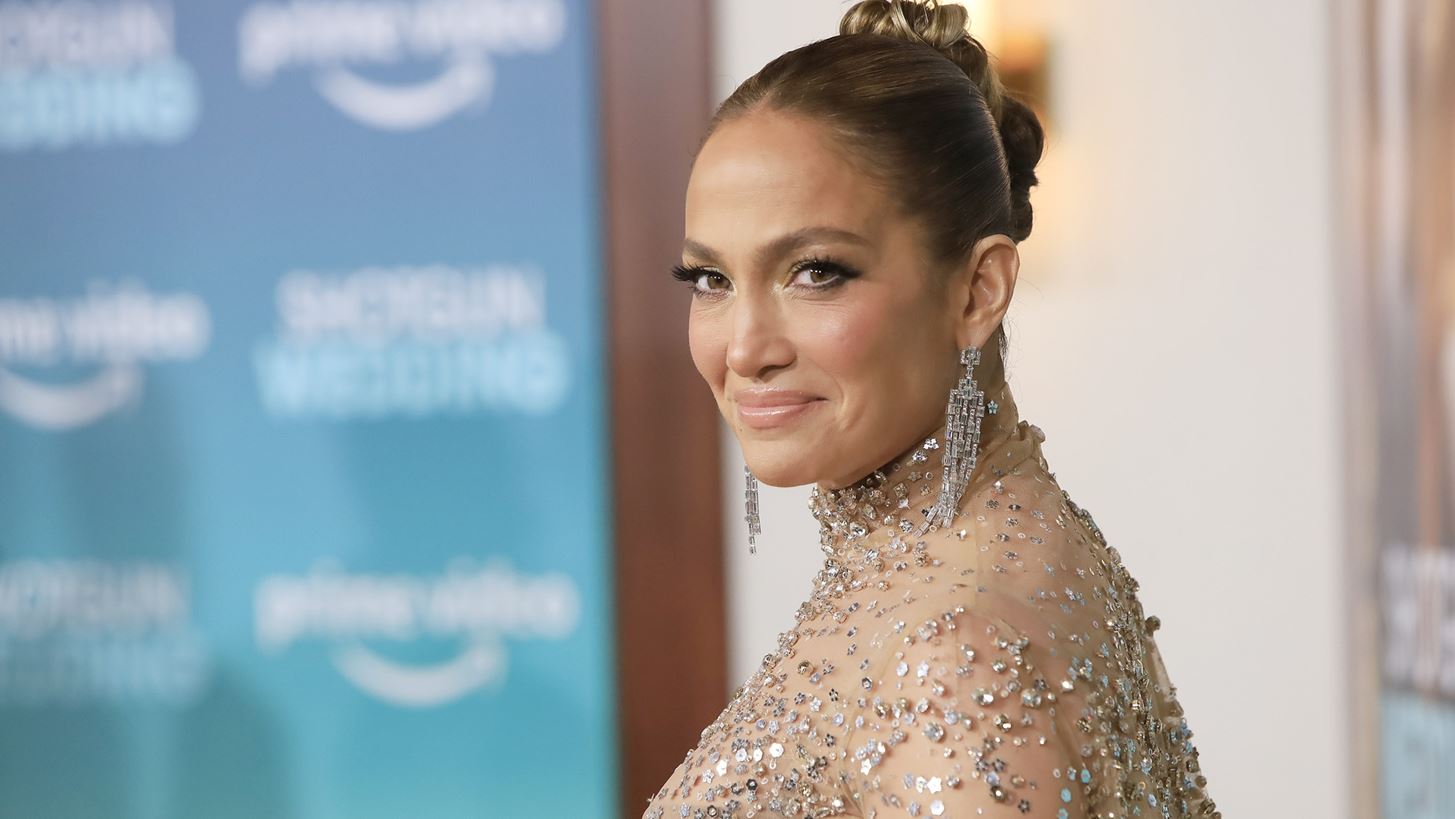 Jennifer Lopez | &#x391;&#x3C0;&#x3BF;&#x3BA;&#x3AC;&#x3BB;&#x3C5;&#x3C8;&#x3B5; &#x3C4;&#x3B7;&#x3BD; &#x3B7;&#x3BC;&#x3B5;&#x3C1;&#x3BF;&#x3BC;&#x3B7;&#x3BD;&#x3AF;&#x3B1; &#x3C0;&#x3BF;&#x3C5; &#x3C0;&#x3B5;&#x3C1;&#x3AF;&#x3BC;&#x3B5;&#x3BD;&#x3B1;&#x3BD; &#x3CC;&#x3BB;&#x3BF;&#x3B9; &#x3BF;&#x3B9; &#x3B8;&#x3B1;&#x3C5;&#x3BC;&#x3B1;&#x3C3;&#x3C4;&#x3AD;&#x3C2; &#x3C4;&#x3B7;&#x3C2;