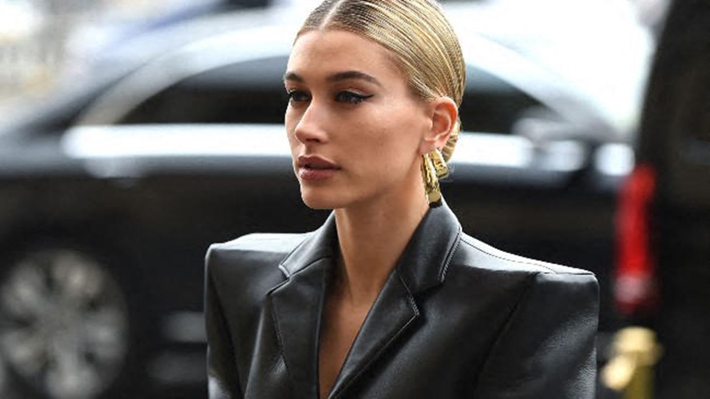 Hailey Bieber | &#x391;&#x3C0;&#x3BF;&#x3BA;&#x3B1;&#x3BB;&#x3CD;&#x3C0;&#x3C4;&#x3B5;&#x3B9; &#x3B3;&#x3B9;&#x3B1;&#x3C4;&#x3AF; &#x3B4;&#x3B9;&#x3AD;&#x3B3;&#x3C1;&#x3B1;&#x3C8;&#x3B5; &#x3C4;&#x3BF;&#x3BD; &#x3BB;&#x3BF;&#x3B3;&#x3B1;&#x3C1;&#x3B9;&#x3B1;&#x3C3;&#x3BC;&#x3CC; &#x3C4;&#x3B7;&#x3C2; &#x3C3;&#x3C4;&#x3BF; Twitter