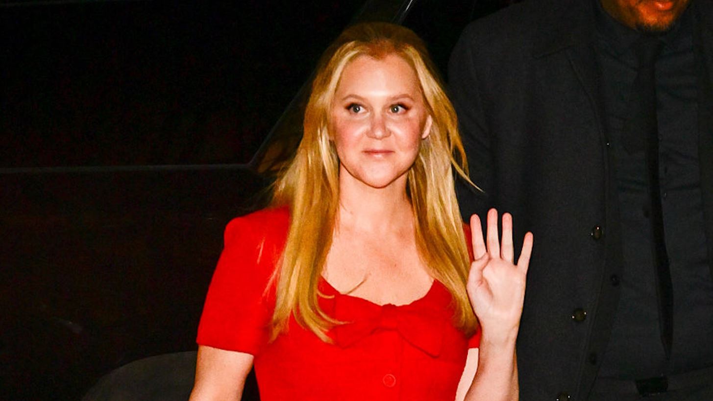 Amy Schumer | &#x39C;&#x3B5;&#x3AF;&#x3BF;&#x3BD; 22 &#x3BA;&#x3B9;&#x3BB;&#x3AC; &#x3C7;&#x3AC;&#x3C1;&#x3B7; &#x3C3;&#x3B5; &#x3B5;&#x3BD;&#x3AD;&#x3C3;&#x3B5;&#x3B9;&#x3C2; &#x3B1;&#x3B4;&#x3C5;&#x3BD;&#x3B1;&#x3C4;&#x3AF;&#x3C3;&#x3BC;&#x3B1;&#x3C4;&#x3BF;&#x3C2; - &#x397; &#x3BD;&#x3AD;&#x3B1; &#x3B5;&#x3BC;&#x3C6;&#x3AC;&#x3BD;&#x3B9;&#x3C3;&#x3B7; &#x3C3;&#x3C4;&#x3B7; &#x39D;&#x3AD;&#x3B1; &#x3A5;&#x3CC;&#x3C1;&#x3BA;&#x3B7;