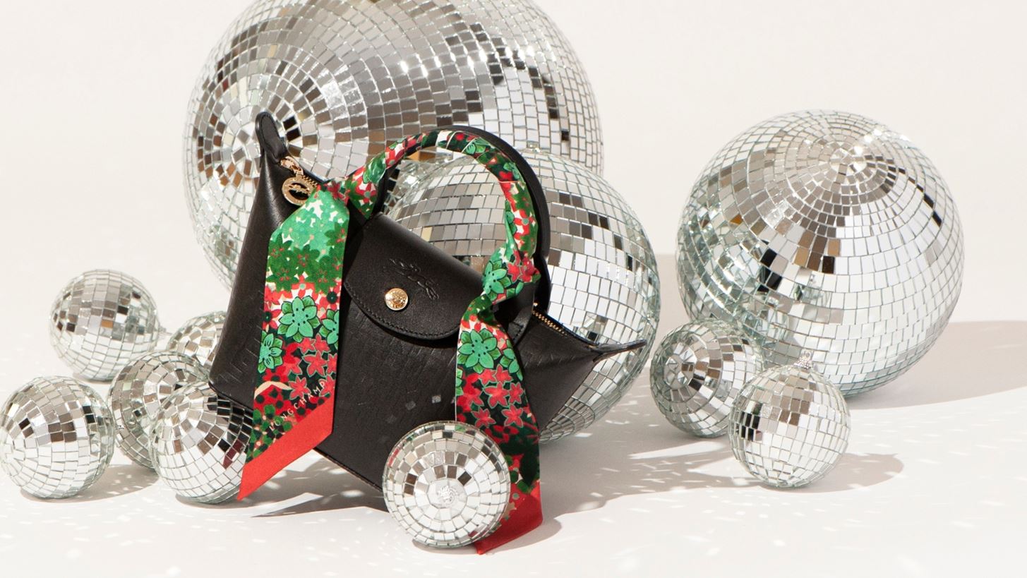 &#x3A4;&#x3B1; chic &#x3B4;&#x3CE;&#x3C1;&#x3B1; &#x3C4;&#x3B7;&#x3C2; &#x3A0;&#x3C1;&#x3C9;&#x3C4;&#x3BF;&#x3C7;&#x3C1;&#x3BF;&#x3BD;&#x3B9;&#x3AC;&#x3C2; &#x3B1;&#x3C0;&#x3CC; &#x3C4;&#x3B7; Longchamp