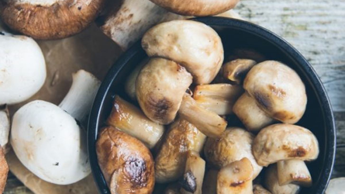 Βροχή και κρύο; 4 τροφές που πολεμούν ιούς και μικρόβια