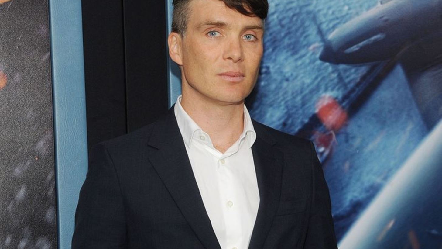 O Cilian Murphy &#x3B1;&#x3C0;&#x3BF;&#x3BA;&#x3B1;&#x3BB;&#x3CD;&#x3C0;&#x3C4;&#x3B5;&#x3B9; &#x3C4;&#x3BF; soundtrack &#x3C4;&#x3B7;&#x3C2; &#x3BA;&#x3B1;&#x3B8;&#x3B7;&#x3BC;&#x3B5;&#x3C1;&#x3B9;&#x3BD;&#x3CC;&#x3C4;&#x3B7;&#x3C4;&#x3AC;&#x3C2; &#x3C4;&#x3BF;&#x3C5;