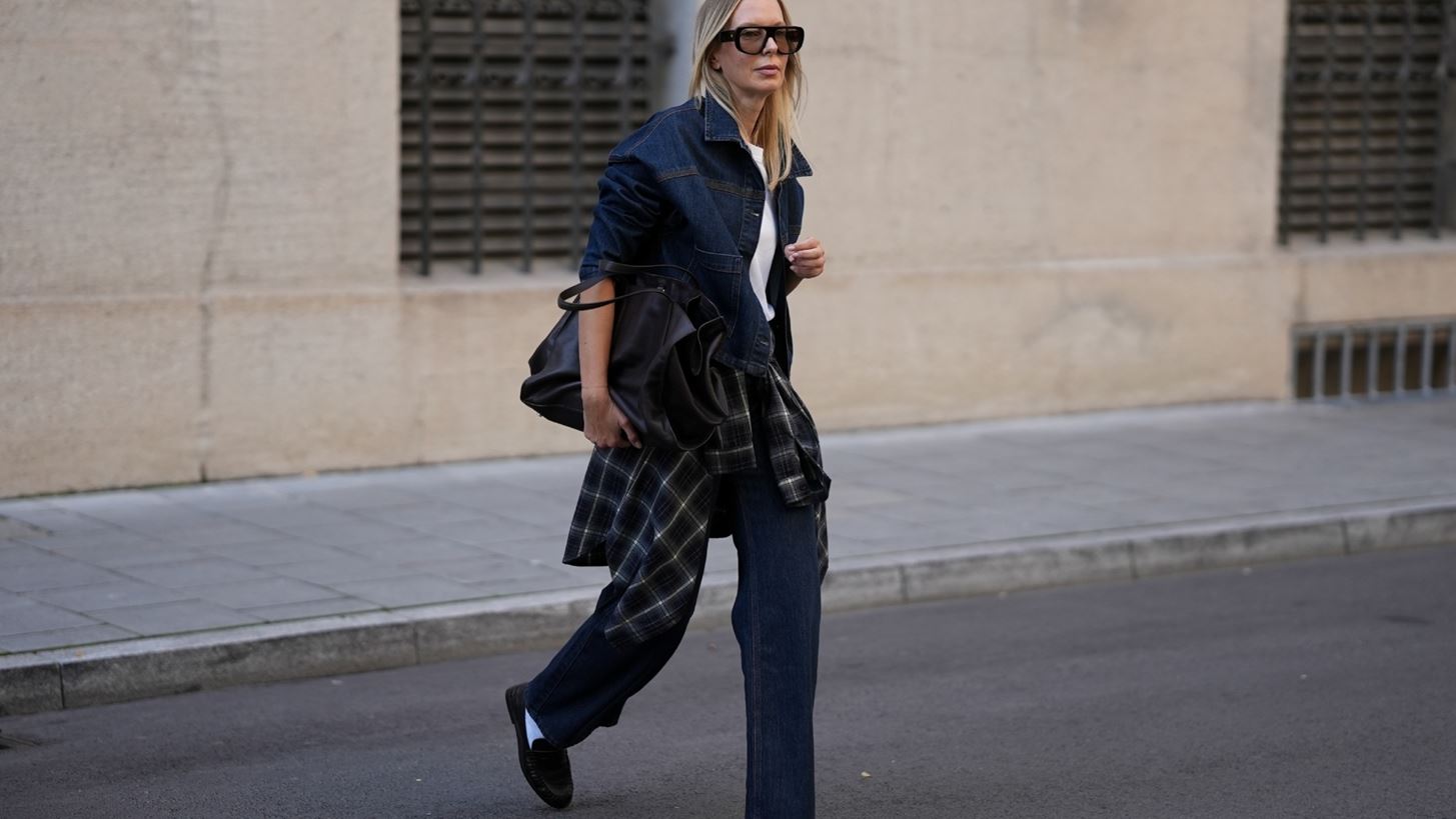 Easy & Chic | Τα ψηλόμεσα jeans από τα Marks & Spencer που θα φοράς non-stop το φθινόπωρο