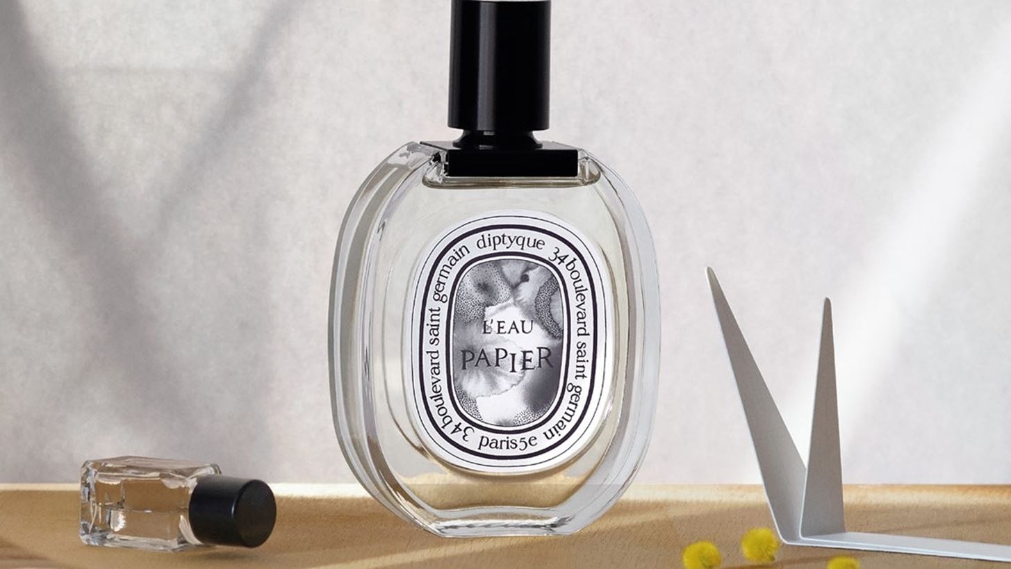 L&#x2019;Eau Papier | &#x3A4;&#x3BF; &#x3AC;&#x3C1;&#x3C9;&#x3BC;&#x3B1; &#x3C0;&#x3BF;&#x3C5; &#x3B5;&#x3BE;&#x3B5;&#x3BB;&#x3AF;&#x3C3;&#x3C3;&#x3B5;&#x3C4;&#x3B1;&#x3B9; &#x3B4;&#x3B9;&#x3B1;&#x3C6;&#x3BF;&#x3C1;&#x3B5;&#x3C4;&#x3B9;&#x3BA;&#x3AC; &#x3C3;&#x3B5; &#x3BA;&#x3AC;&#x3B8;&#x3B5; &#x3AC;&#x3C4;&#x3BF;&#x3BC;&#x3BF; &#x3C0;&#x3BF;&#x3C5; &#x3C4;&#x3BF; &#x3C6;&#x3BF;&#x3C1;&#x3AC;
