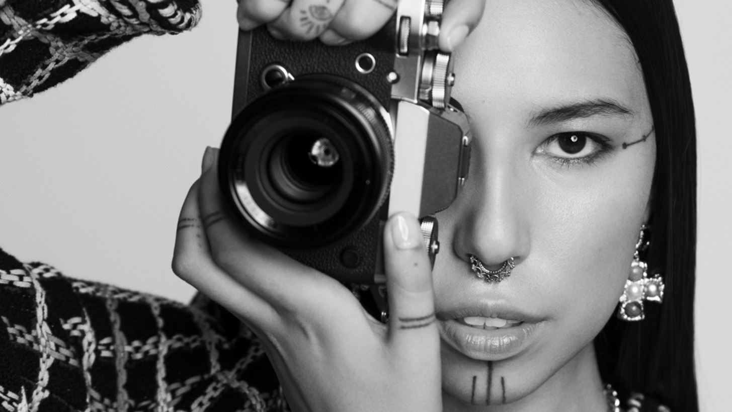 Quannah Chasinghorse | Το νέο αστέρι του modelling είναι μια πανέμορφη Αμερικανίδα ιθαγενής ακτιβίστρια