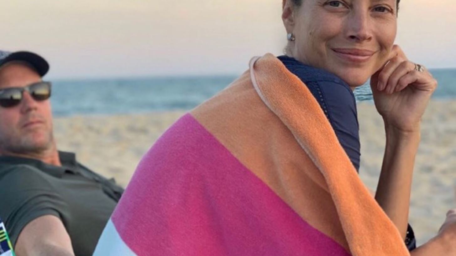 Christy Turlington | &#x3A3;&#x3C4;&#x3B7;&#x3BD; &#x395;&#x3BB;&#x3BB;&#x3AC;&#x3B4;&#x3B1; &#x3B3;&#x3B9;&#x3B1; &#x3B4;&#x3B9;&#x3B1;&#x3BA;&#x3BF;&#x3C0;&#x3AD;&#x3C2; &#x3C4;&#x3BF; Top Model &#x3C4;&#x3C9;&#x3BD; 90s