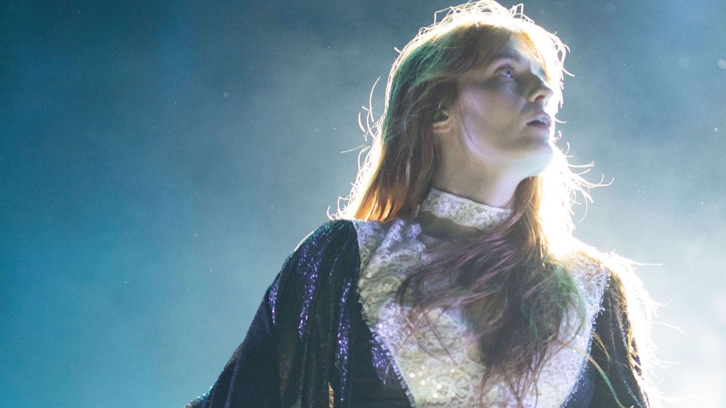 Florence Welch | &#x3A5;&#x3C0;&#x3BF;&#x3B2;&#x3BB;&#x3AE;&#x3B8;&#x3B7;&#x3BA;&#x3B5; &#x3C3;&#x3B5; &#x3B5;&#x3C0;&#x3B5;&#x3AF;&#x3B3;&#x3BF;&#x3C5;&#x3C3;&#x3B1; &#x3C7;&#x3B5;&#x3B9;&#x3C1;&#x3BF;&#x3C5;&#x3C1;&#x3B3;&#x3B9;&#x3BA;&#x3AE; &#x3B5;&#x3C0;&#x3AD;&#x3BC;&#x3B2;&#x3B1;&#x3C3;&#x3B7; &#x3C0;&#x3BF;&#x3C5; &#x3C4;&#x3B7;&#x3C2; &#x3AD;&#x3C3;&#x3C9;&#x3C3;&#x3B5; &#x3C4;&#x3B7; &#x3B6;&#x3C9;&#x3AE;